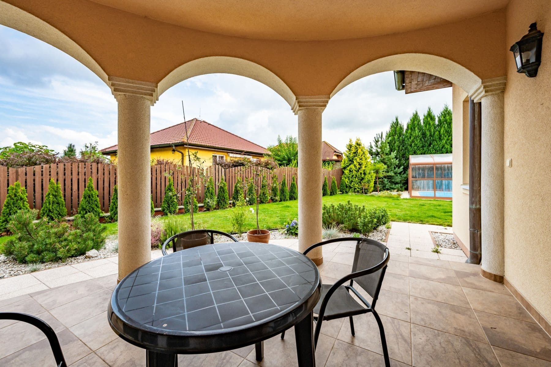 Predaj domu 674 m², pozemek 1.567 m², Vrcha II, Divišov, Středočeský kraj Predaj domu 674 m², pozemek 1.567 m², Vrcha II, Divišov, Středočeský kraj