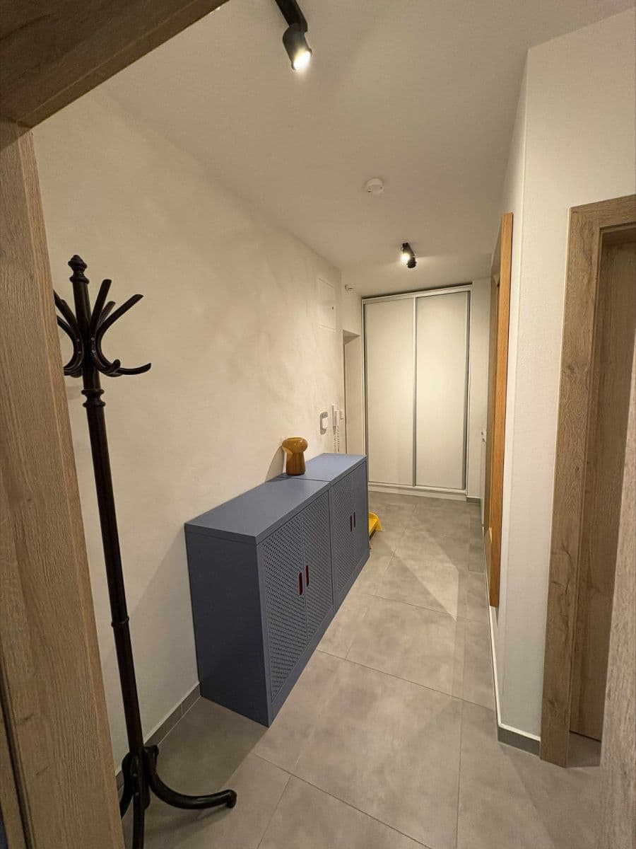 Predaj bytu 3-izbový 95 m², Souběžná, Kralupy nad Vltavou, Středočeský kraj Predaj bytu 3-izbový 95 m², Souběžná, Kralupy nad Vltavou, Středočeský kraj