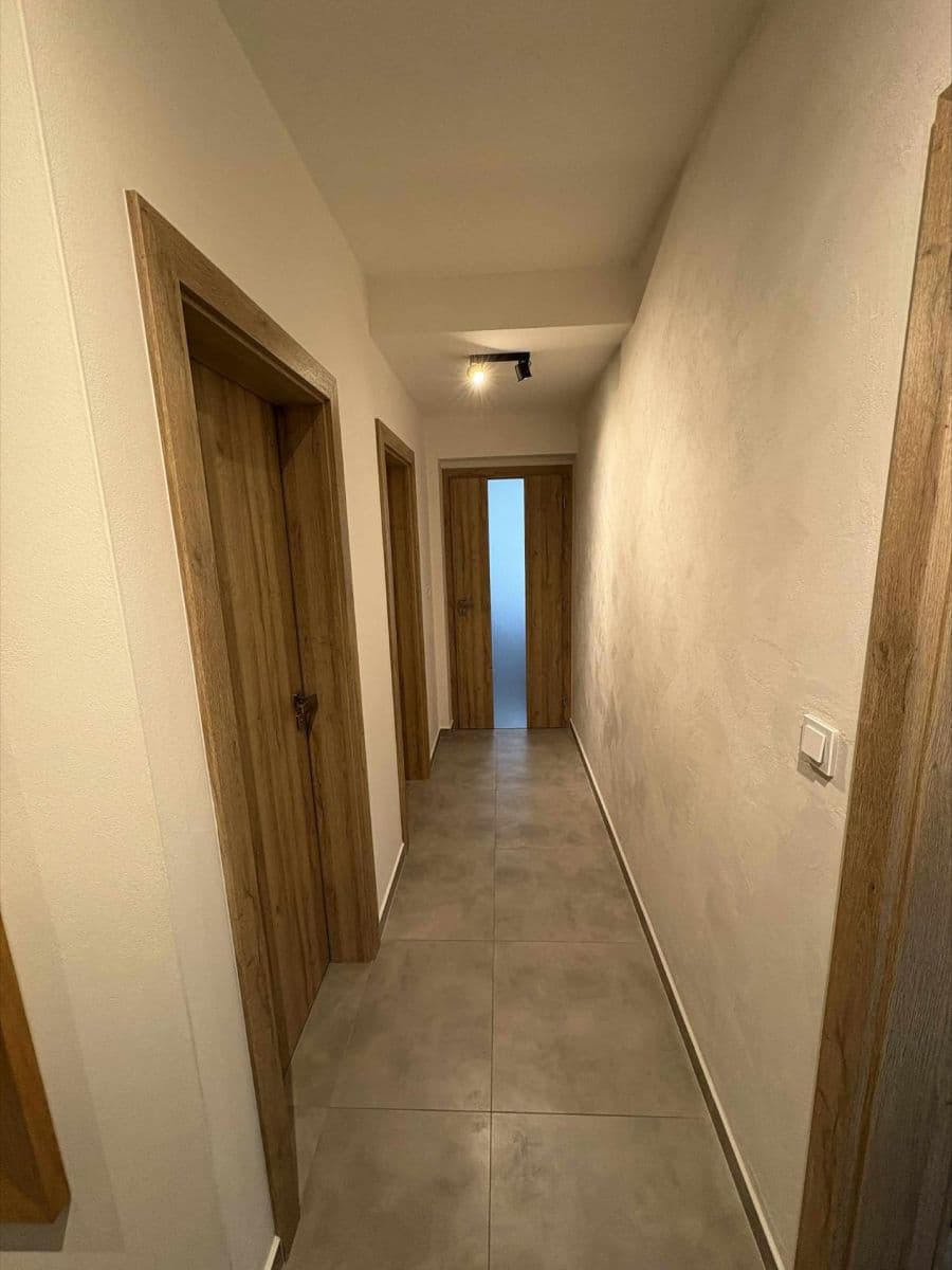 Predaj bytu 3-izbový 95 m², Souběžná, Kralupy nad Vltavou, Středočeský kraj Predaj bytu 3-izbový 95 m², Souběžná, Kralupy nad Vltavou, Středočeský kraj