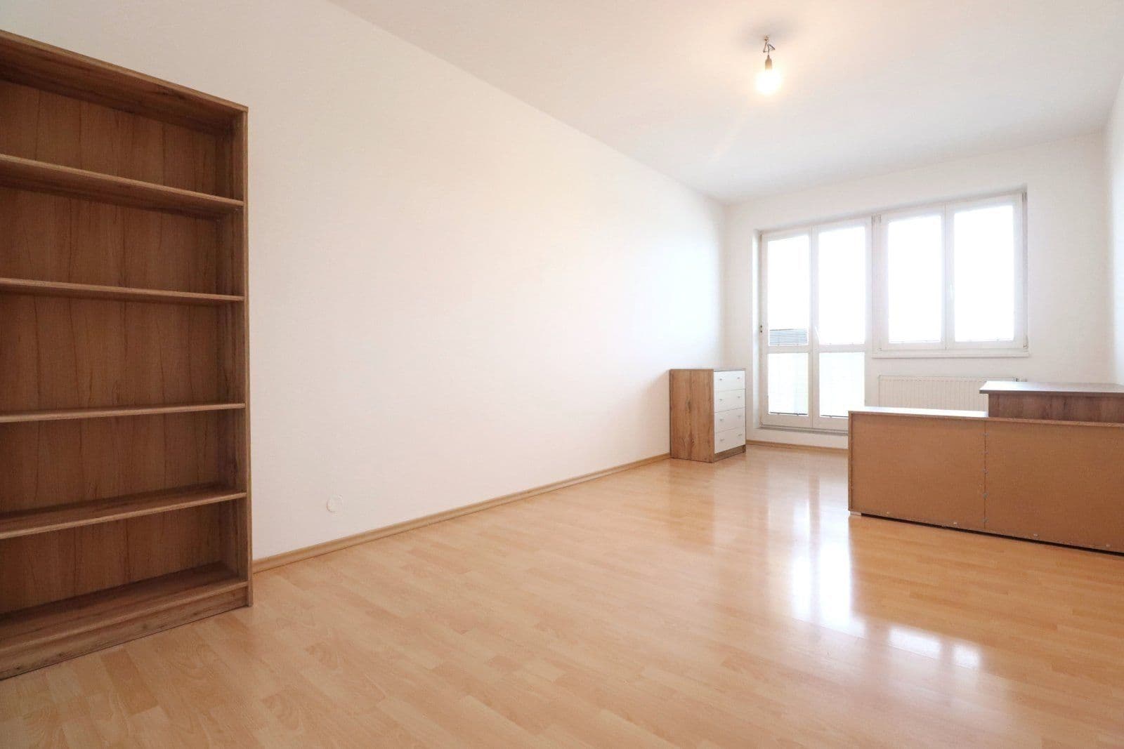 Prenájom bytu 3-izbový 86 m², Lipnická, Praha, Praha Prenájom bytu 3-izbový 86 m², Lipnická, Praha, Praha