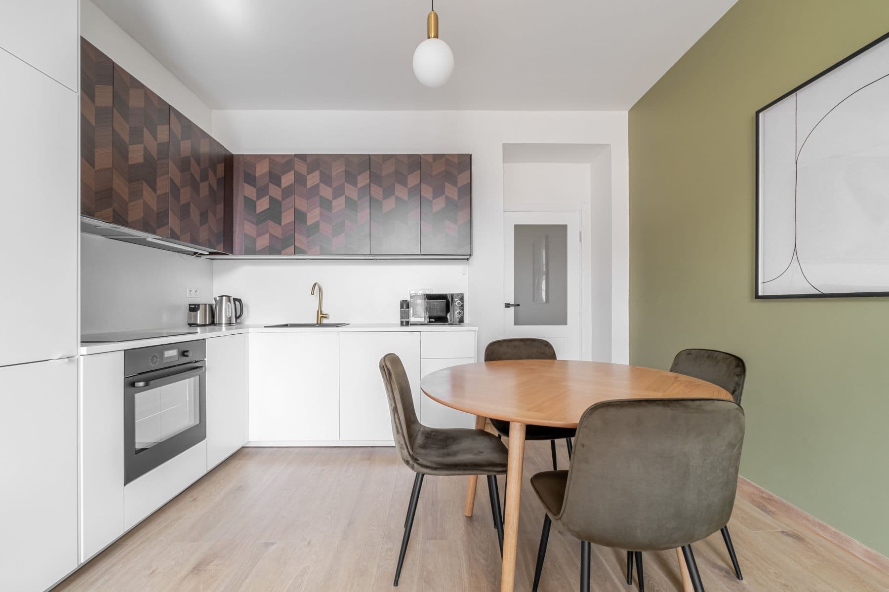 Prenájom bytu 67 m², Rostovská, Praha, Praha Prenájom bytu 67 m², Rostovská, Praha, Praha