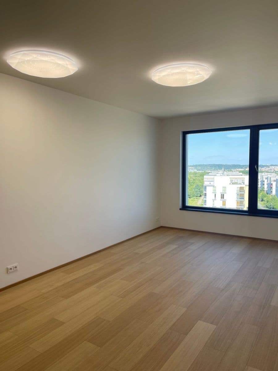 Predaj bytu 3-izbový 80 m², V Třešňovce, Praha, Praha Predaj bytu 3-izbový 80 m², V Třešňovce, Praha, Praha