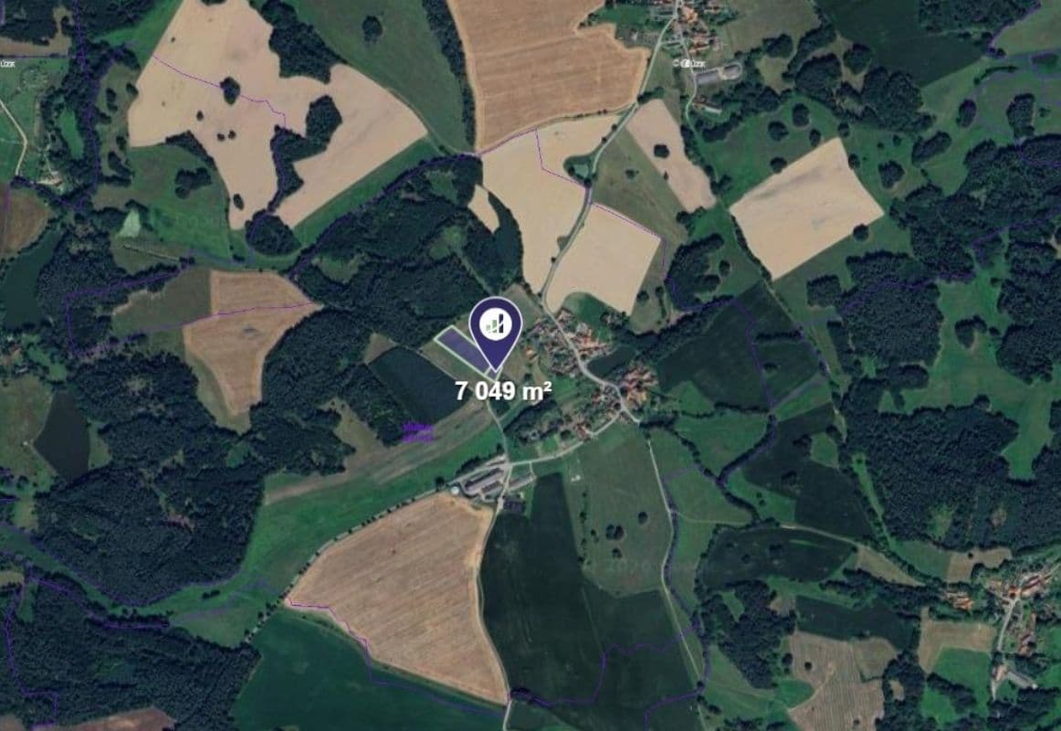 Predaj pozemku 1.762 m², Hrazany, Jihočeský kraj Predaj pozemku 1.762 m², Hrazany, Jihočeský kraj