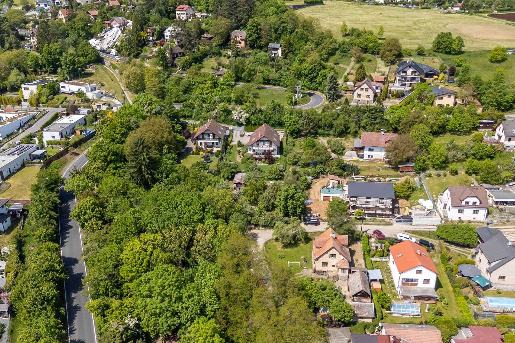 Predaj pozemku 1.552 m², Na Vinicích, Davle, Středočeský kraj Predaj pozemku 1.552 m², Na Vinicích, Davle, Středočeský kraj