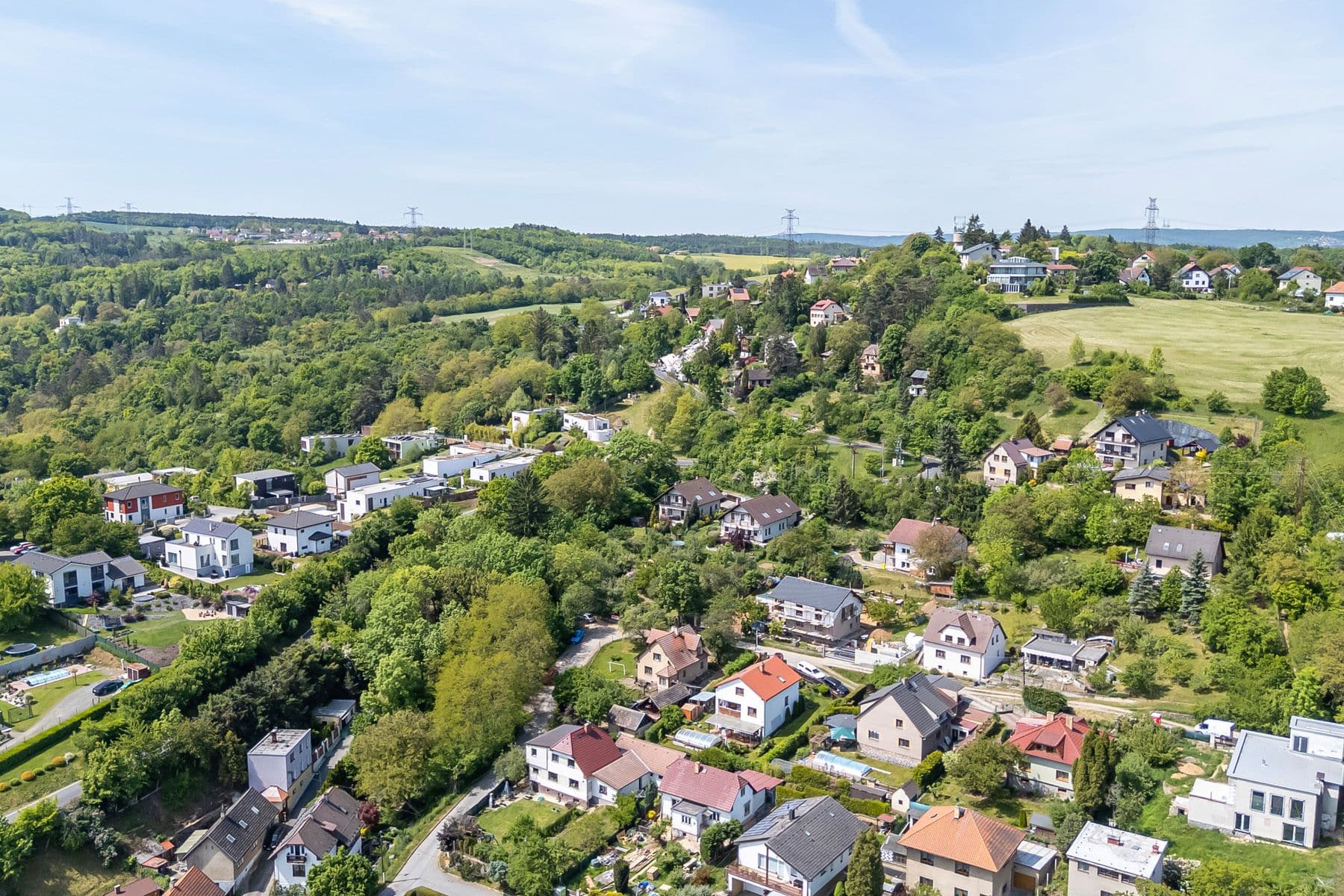 Predaj pozemku 1.552 m², Na Vinicích, Davle, Středočeský kraj Predaj pozemku 1.552 m², Na Vinicích, Davle, Středočeský kraj