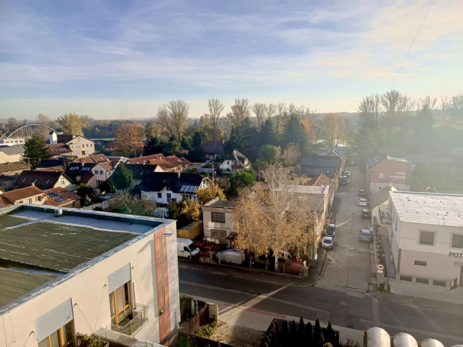 Prenájom bytu 3-izbový 80 m², Kpt. Jaroše, Neratovice, Středočeský kraj Prenájom bytu 3-izbový 80 m², Kpt. Jaroše, Neratovice, Středočeský kraj