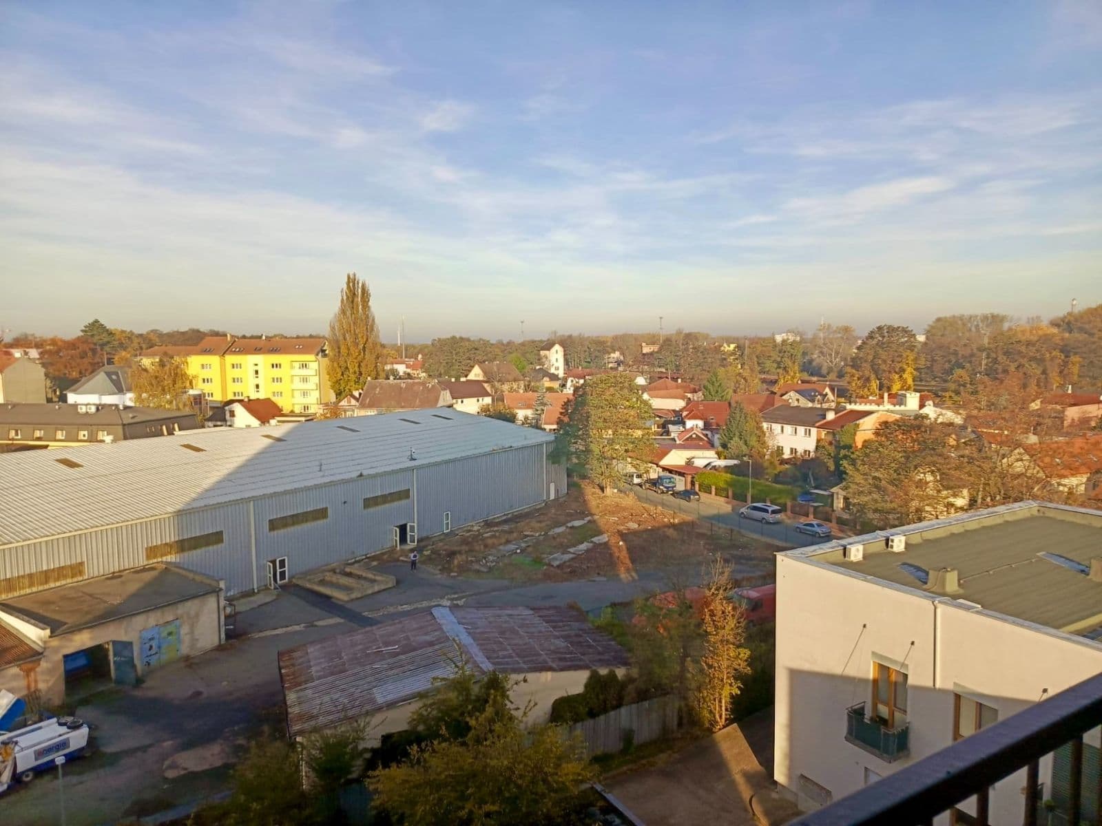 Prenájom bytu 3-izbový 80 m², Kpt. Jaroše, Neratovice, Středočeský kraj Prenájom bytu 3-izbový 80 m², Kpt. Jaroše, Neratovice, Středočeský kraj