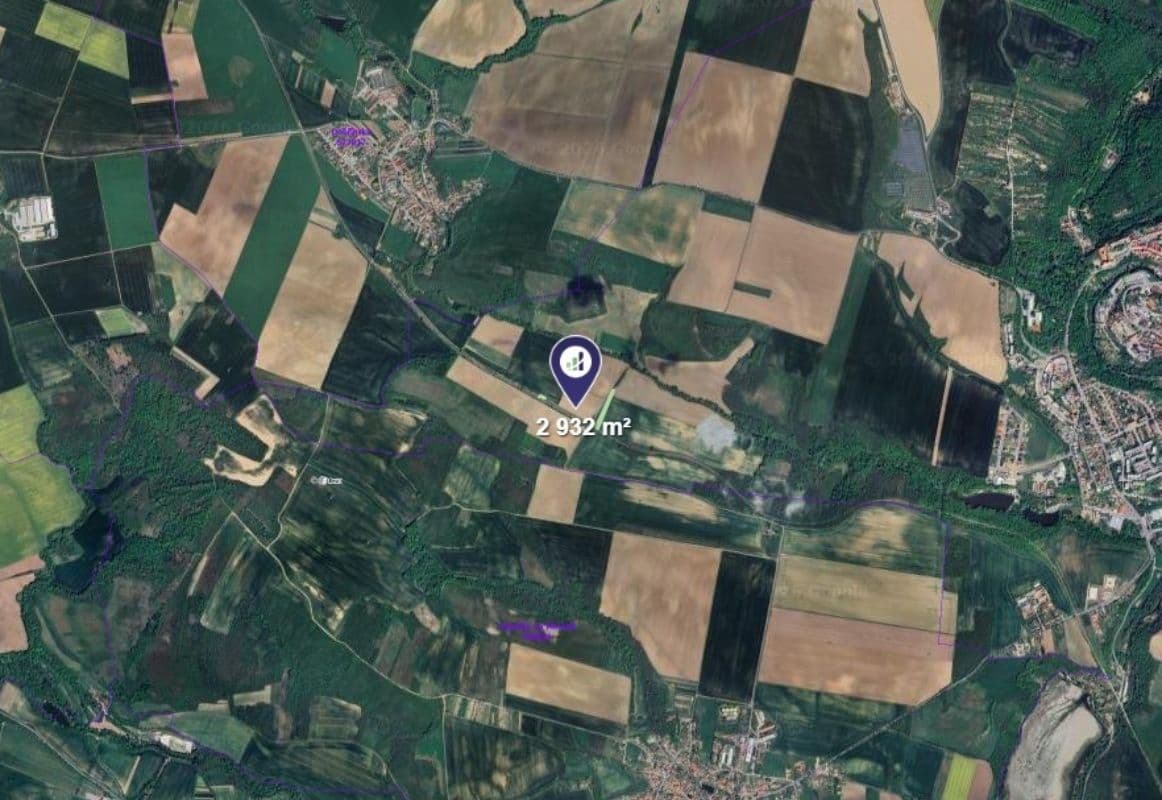 Predaj pozemku 2.932 m², Moravský Krumlov, Jihomoravský kraj Predaj pozemku 2.932 m², Moravský Krumlov, Jihomoravský kraj