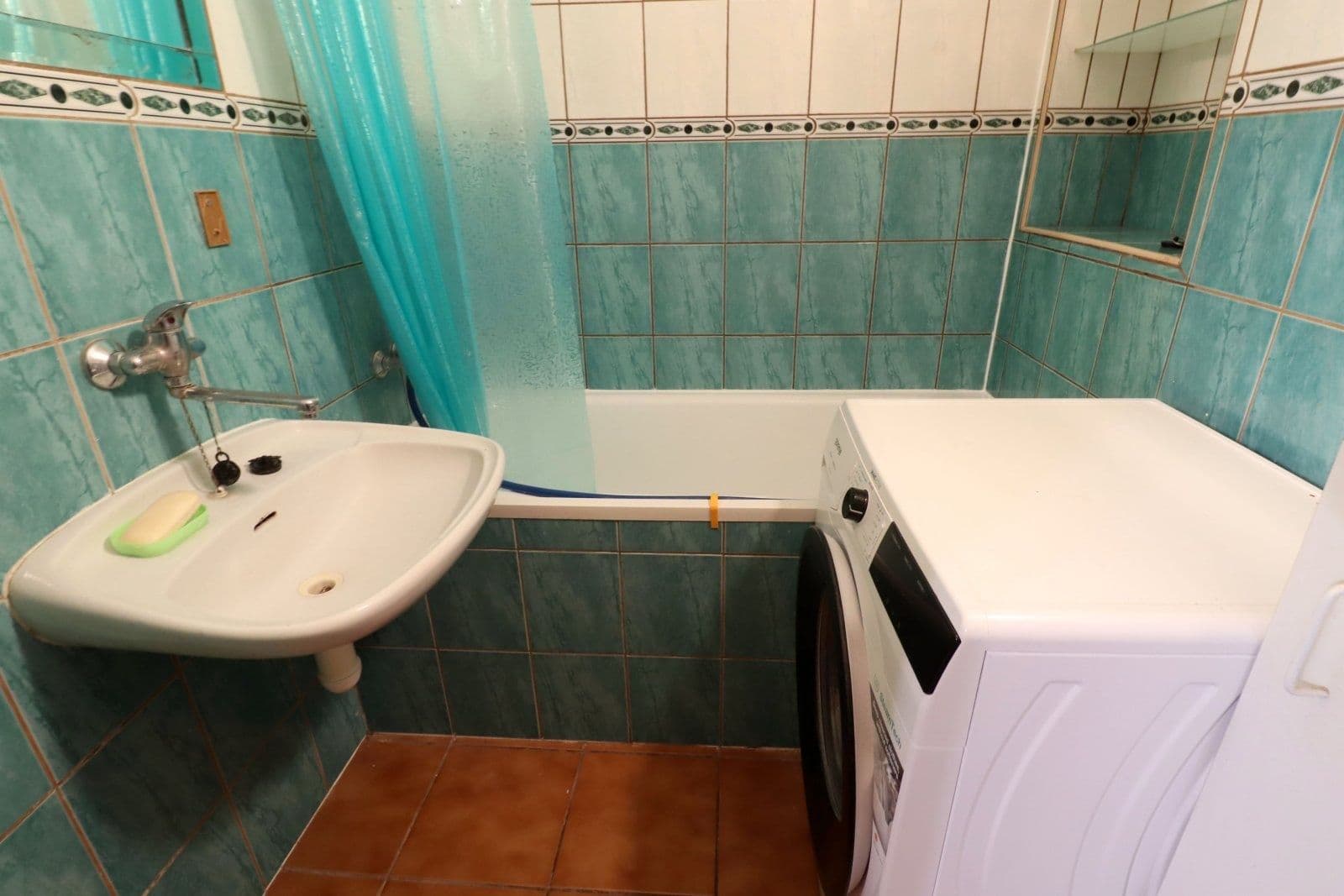 Prenájom bytu 3-izbový 53 m², Lodžská, Praha, Praha Prenájom bytu 3-izbový 53 m², Lodžská, Praha, Praha