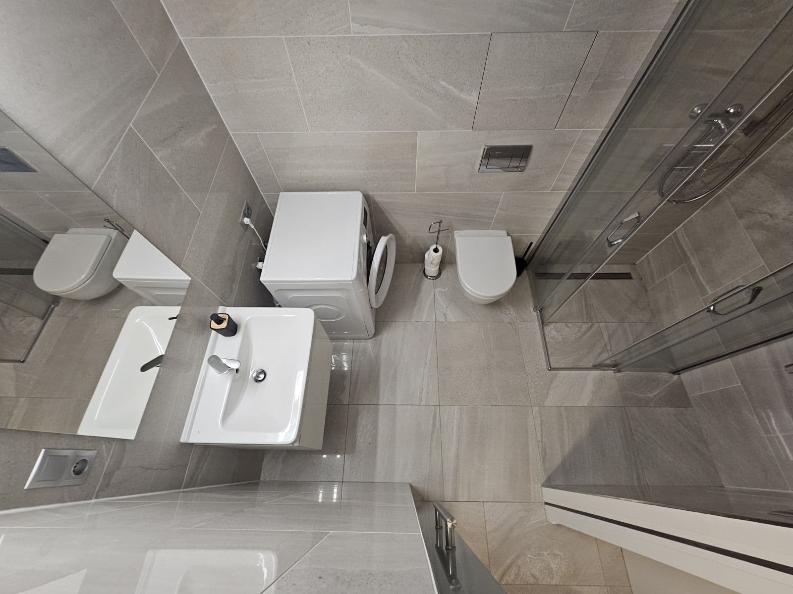 Prenájom bytu 38 m², Kurta Konráda, Praha, Praha Prenájom bytu 38 m², Kurta Konráda, Praha, Praha