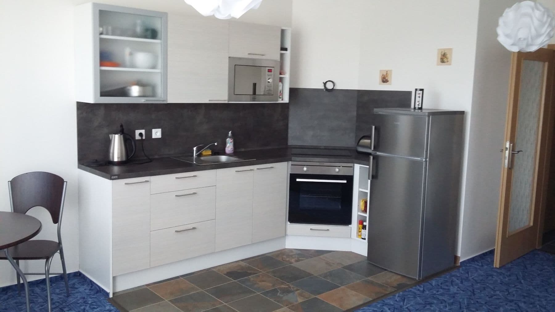 Prenájom bytu 1-izbový 37 m², Bartoňova, Náchod, Královéhradecký kraj Prenájom bytu 1-izbový 37 m², Bartoňova, Náchod, Královéhradecký kraj