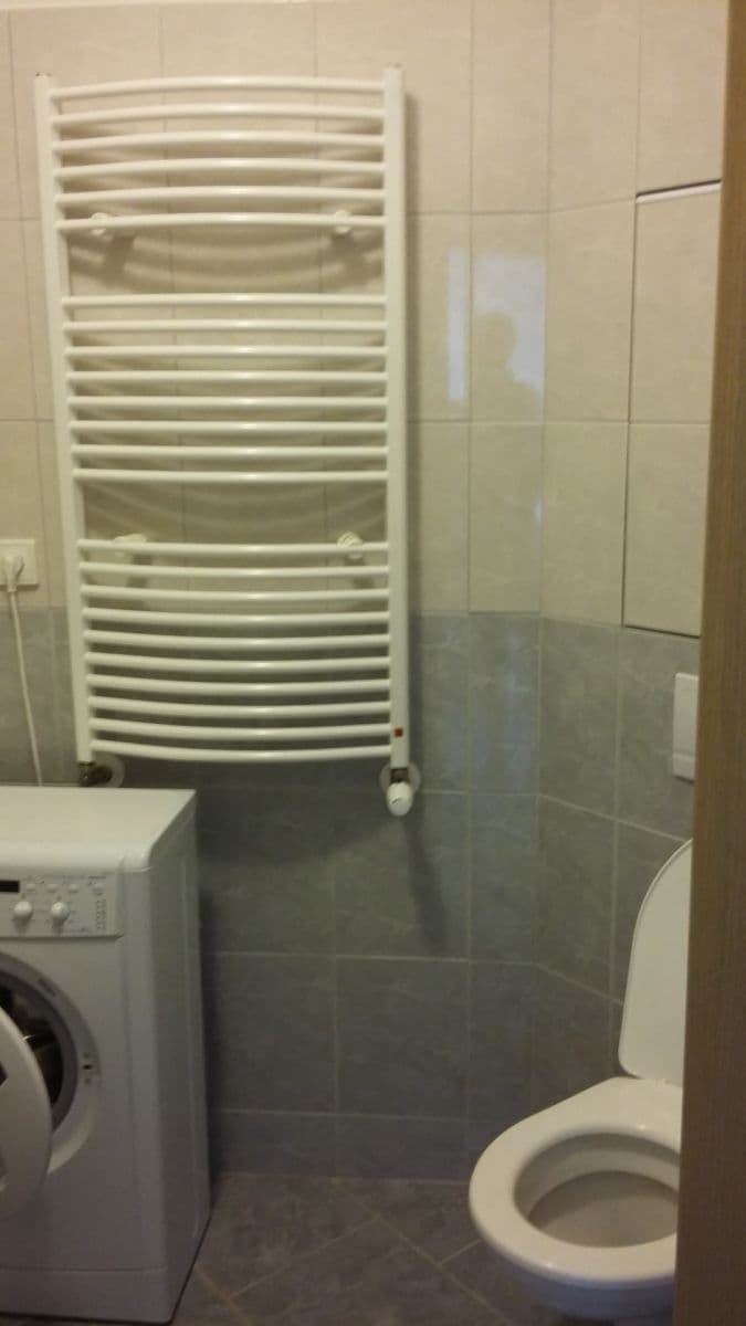 Prenájom bytu 1-izbový 37 m², Bartoňova, Náchod, Královéhradecký kraj Prenájom bytu 1-izbový 37 m², Bartoňova, Náchod, Královéhradecký kraj