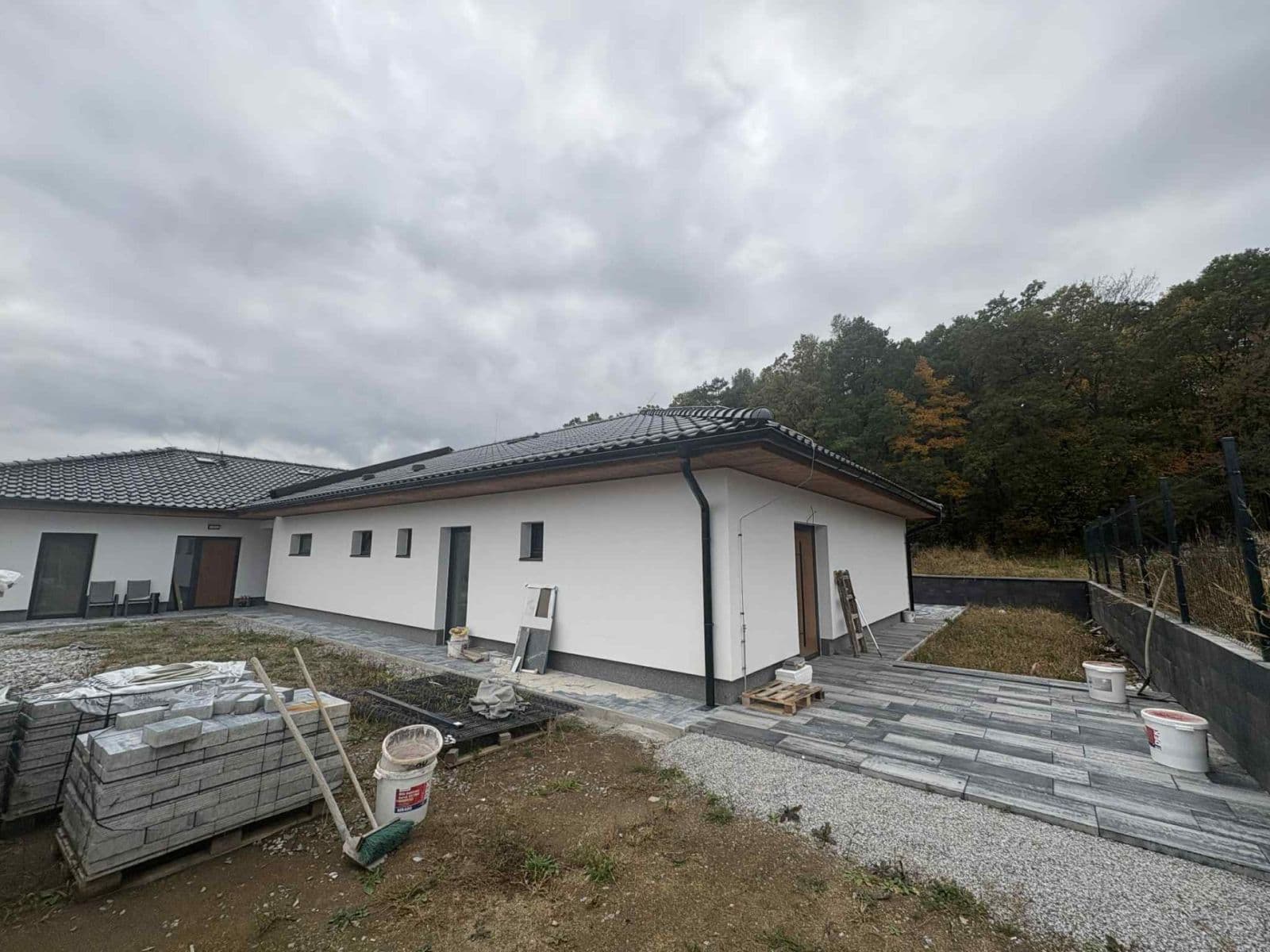 Predaj domu 120 m², pozemek 900 m², Bukovany, Středočeský kraj Predaj domu 120 m², pozemek 900 m², Bukovany, Středočeský kraj