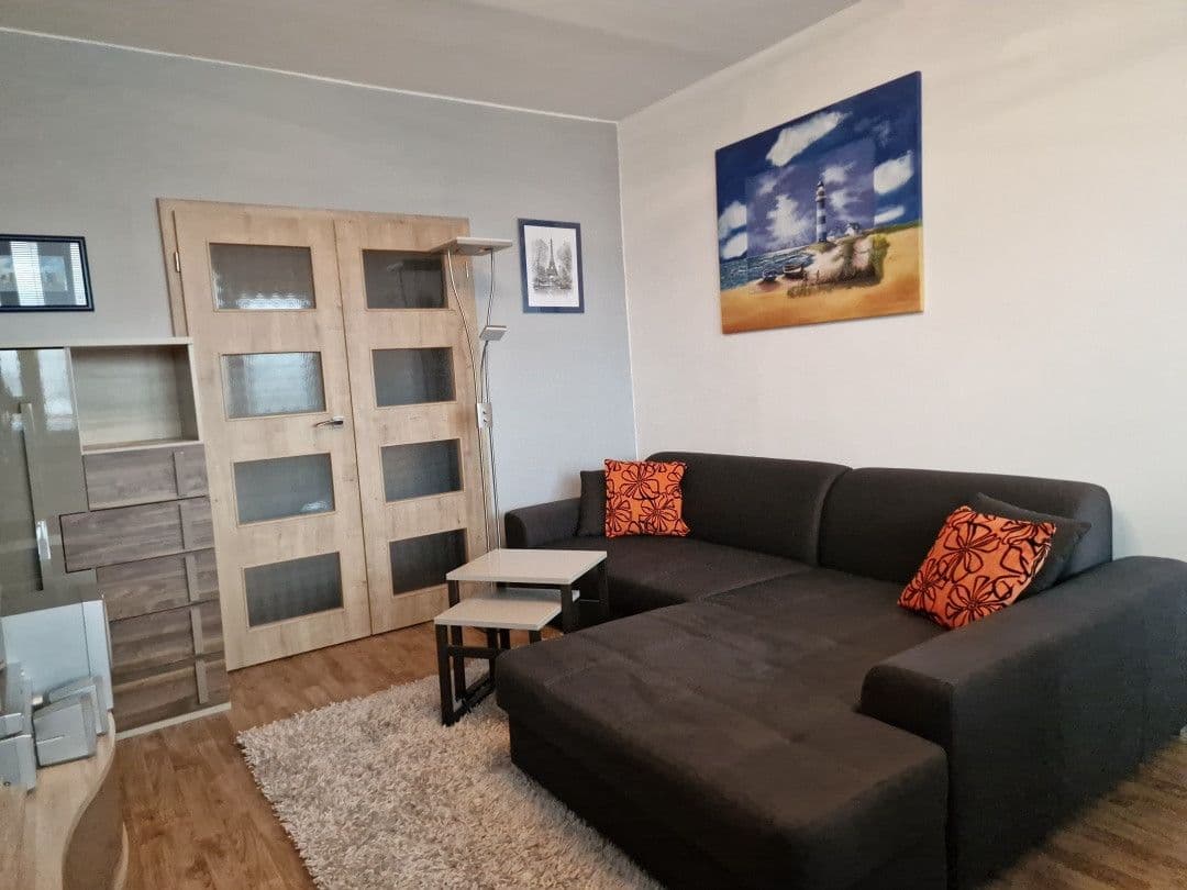 Prenájom bytu 3-izbový 79 m², Libušina, Liberec, Liberecký kraj Prenájom bytu 3-izbový 79 m², Libušina, Liberec, Liberecký kraj