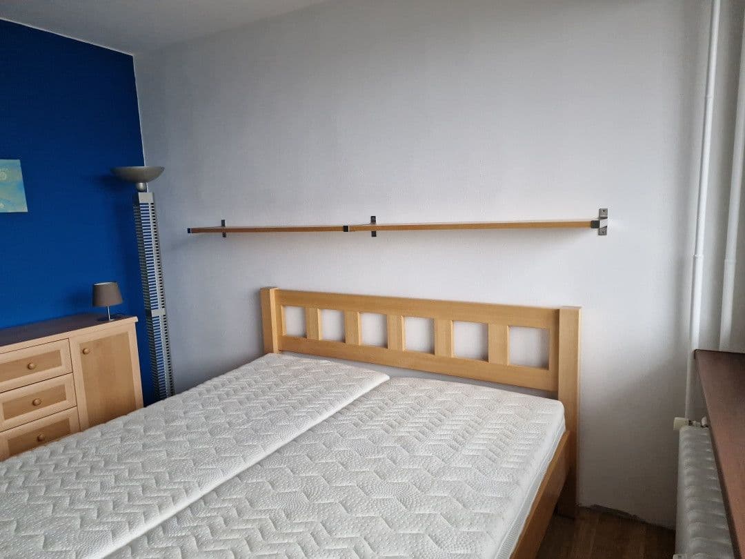 Prenájom bytu 3-izbový 79 m², Libušina, Liberec, Liberecký kraj Prenájom bytu 3-izbový 79 m², Libušina, Liberec, Liberecký kraj