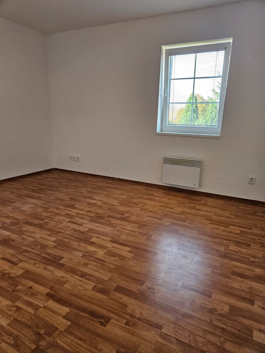 Prenájom bytu 2-izbový 53 m², Úhonická, Jeneč, Středočeský kraj Prenájom bytu 2-izbový 53 m², Úhonická, Jeneč, Středočeský kraj