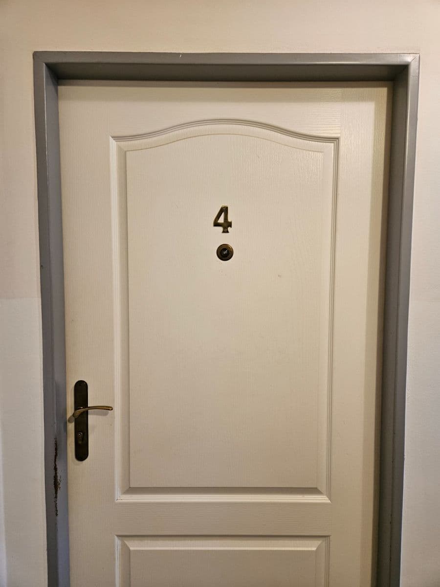 Prenájom bytu 2-izbový 53 m², Úhonická, Jeneč, Středočeský kraj Prenájom bytu 2-izbový 53 m², Úhonická, Jeneč, Středočeský kraj