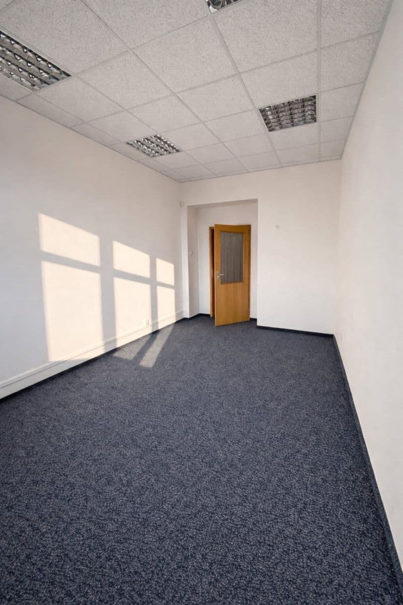 Prenájom kancelárie 20 m², Rajská, Praha, Praha Prenájom kancelárie 20 m², Rajská, Praha, Praha