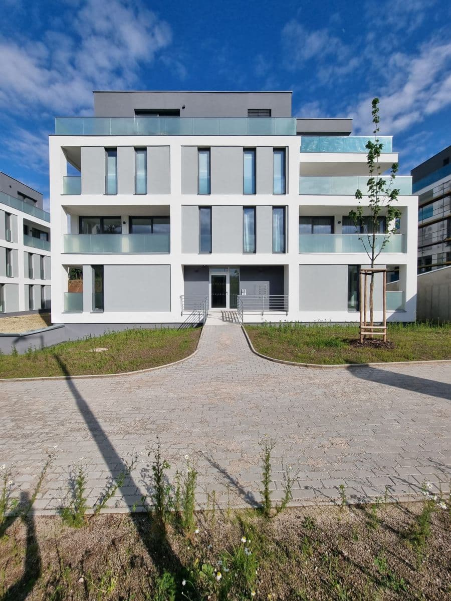 Prenájom bytu 69 m², Pražská, Vrchlabí, Královéhradecký kraj Prenájom bytu 69 m², Pražská, Vrchlabí, Královéhradecký kraj