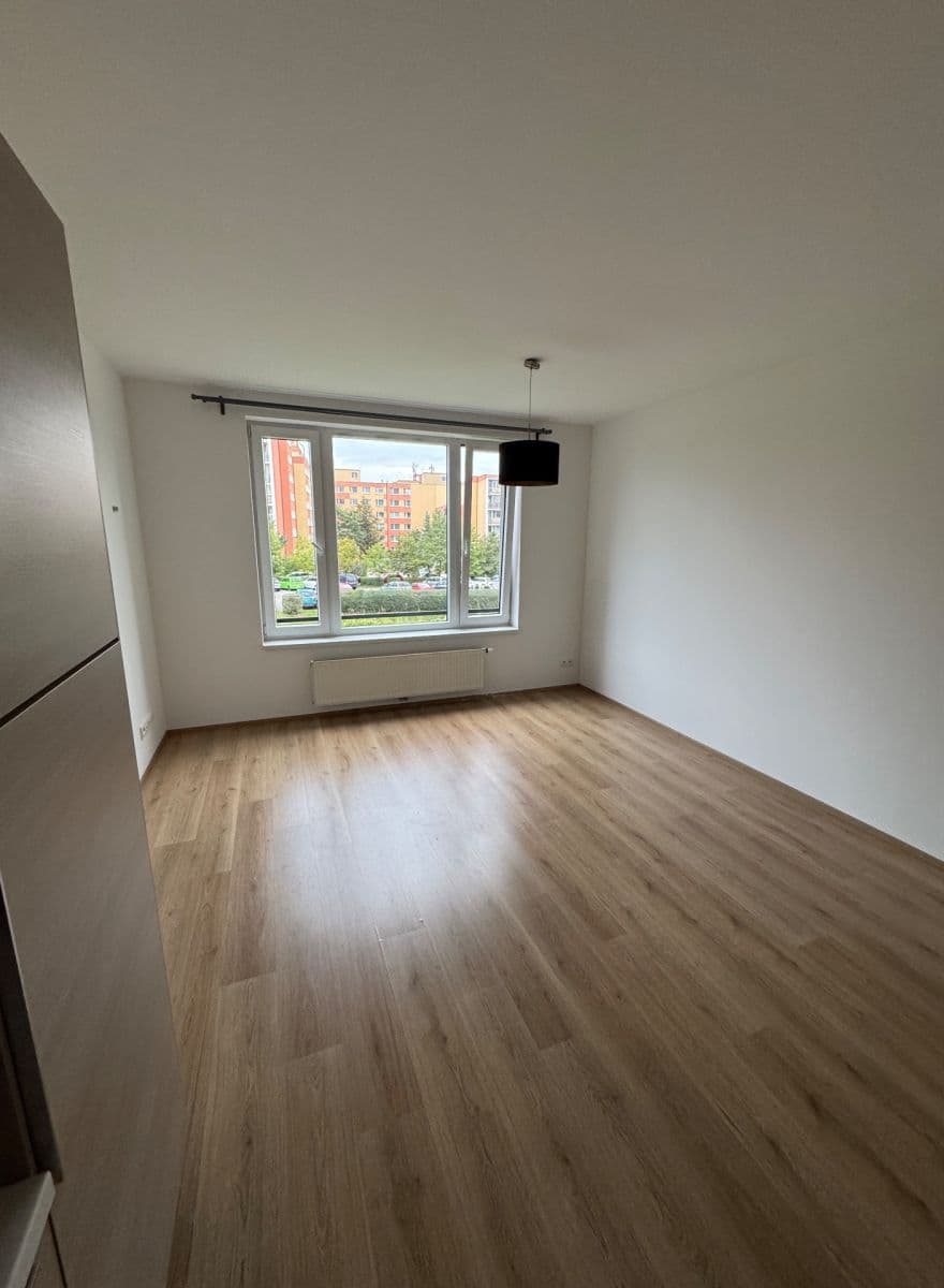 Predaj bytu 1-izbový 35 m², Pavla Beneše, Praha, Praha Predaj bytu 1-izbový 35 m², Pavla Beneše, Praha, Praha