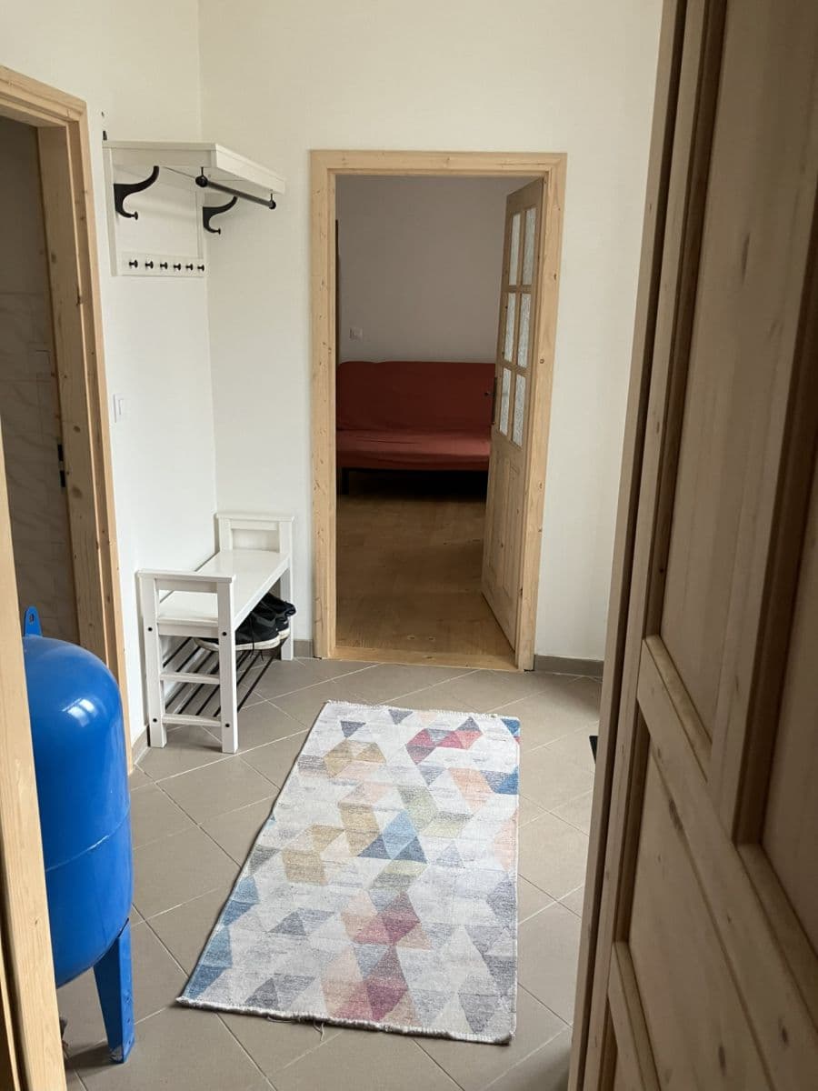 Prenájom bytu 3-izbový 70 m², V Zídkách, Vrané nad Vltavou, Středočeský kraj Prenájom bytu 3-izbový 70 m², V Zídkách, Vrané nad Vltavou, Středočeský kraj