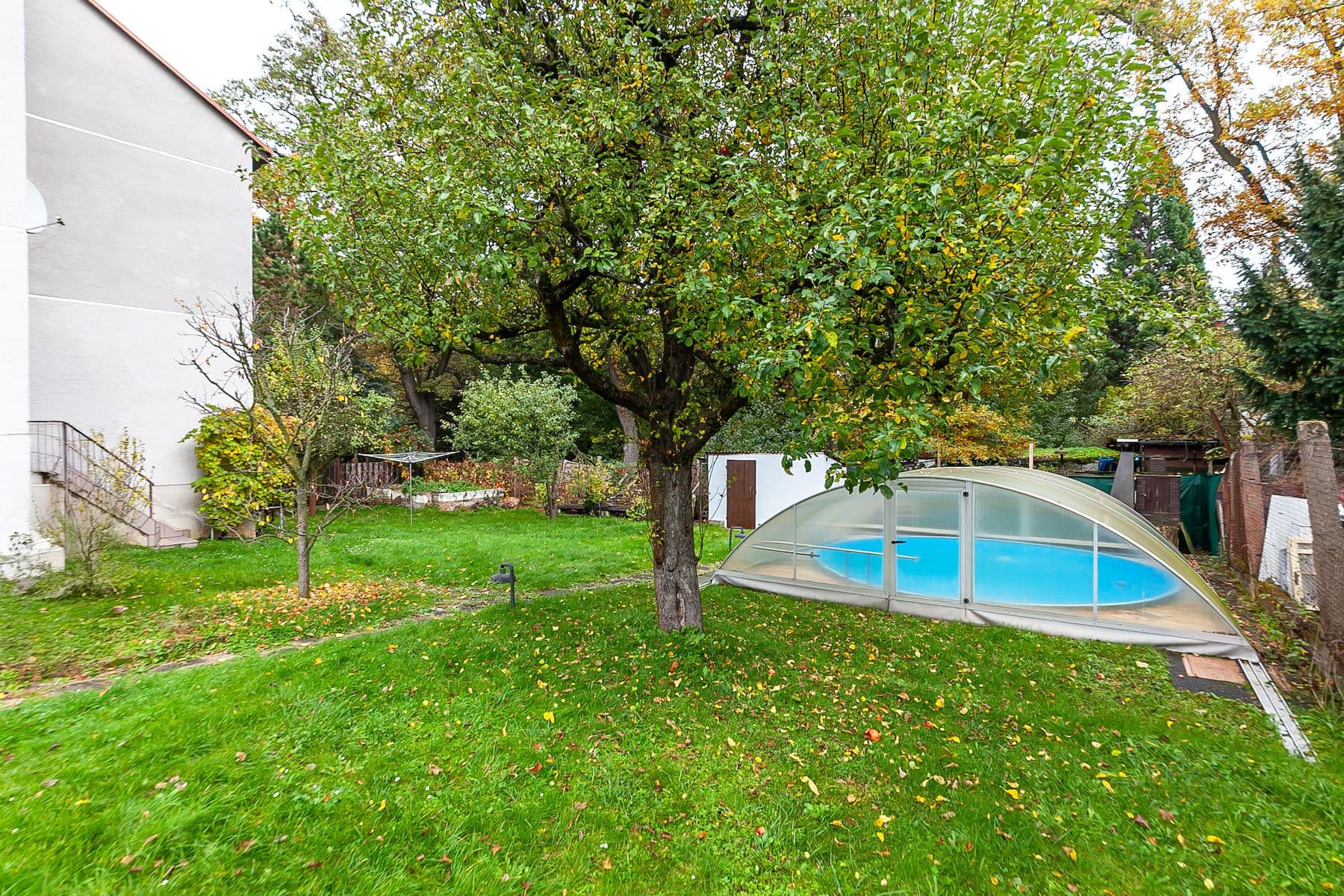 Predaj domu 252 m², pozemek 710 m², Olbrachtova, Černošice, Středočeský kraj Predaj domu 252 m², pozemek 710 m², Olbrachtova, Černošice, Středočeský kraj