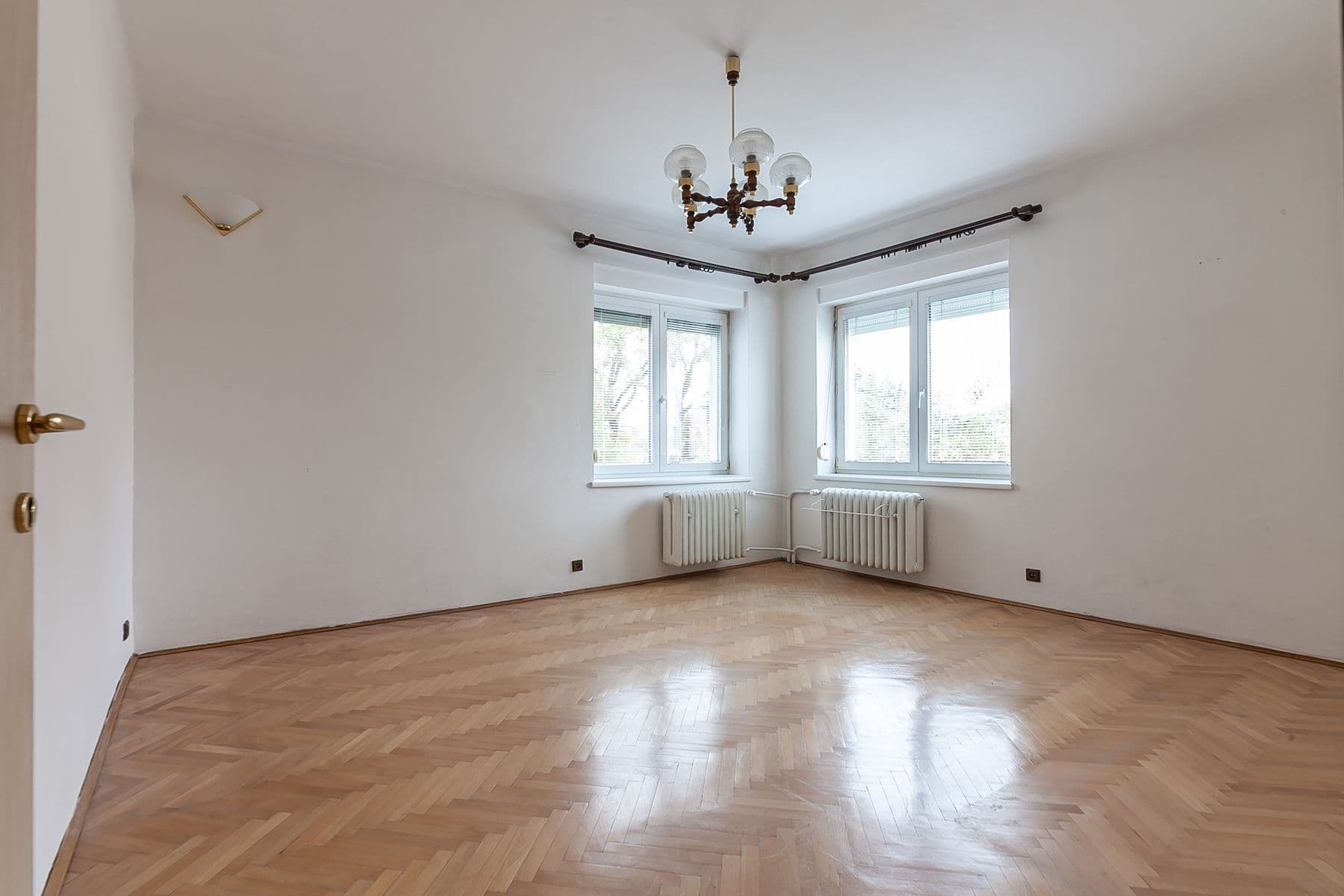 Predaj domu 252 m², pozemek 710 m², Olbrachtova, Černošice, Středočeský kraj Predaj domu 252 m², pozemek 710 m², Olbrachtova, Černošice, Středočeský kraj