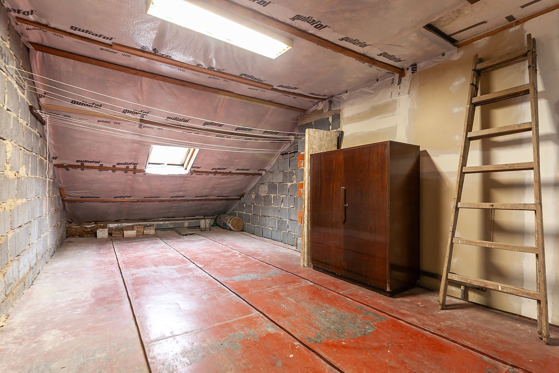 Predaj domu 252 m², pozemek 710 m², Olbrachtova, Černošice, Středočeský kraj Predaj domu 252 m², pozemek 710 m², Olbrachtova, Černošice, Středočeský kraj