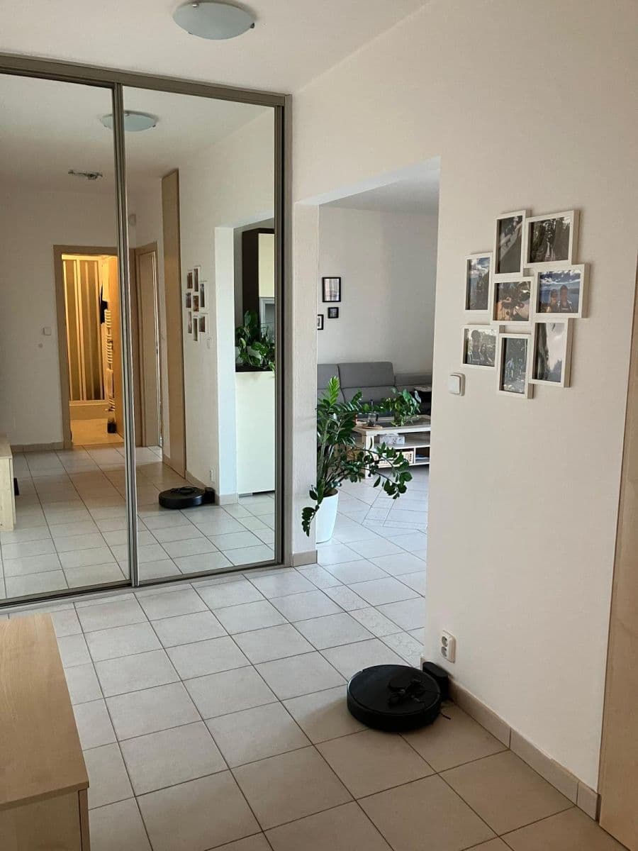 Prenájom bytu 55 m², Švehlova, Praha, Praha Prenájom bytu 55 m², Švehlova, Praha, Praha