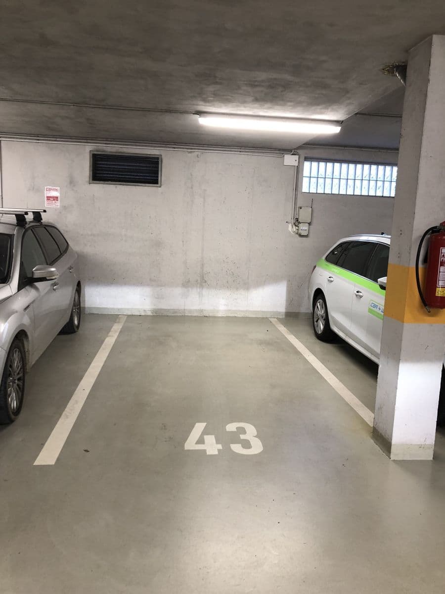 Prenájom bytu 55 m², Švehlova, Praha, Praha Prenájom bytu 55 m², Švehlova, Praha, Praha