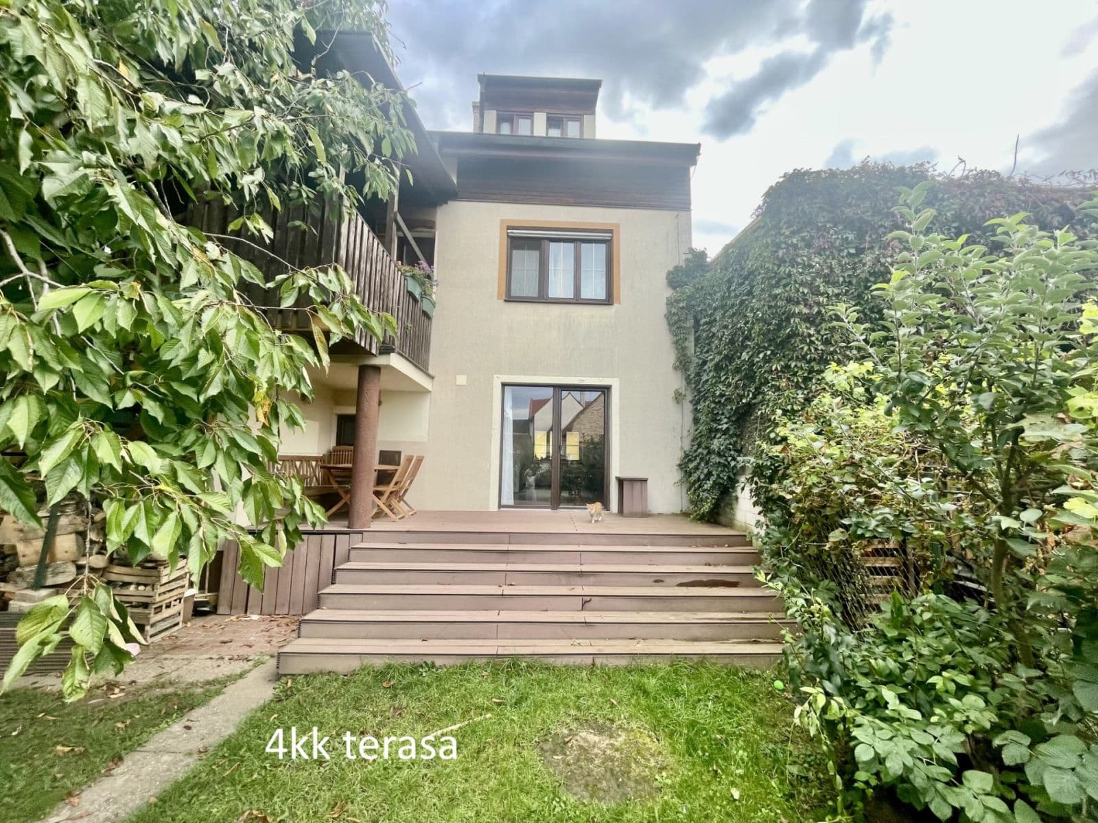 Predaj domu 420 m², pozemek 42 m², Rastislavova, Staré Město, Zlínský kraj Predaj domu 420 m², pozemek 42 m², Rastislavova, Staré Město, Zlínský kraj