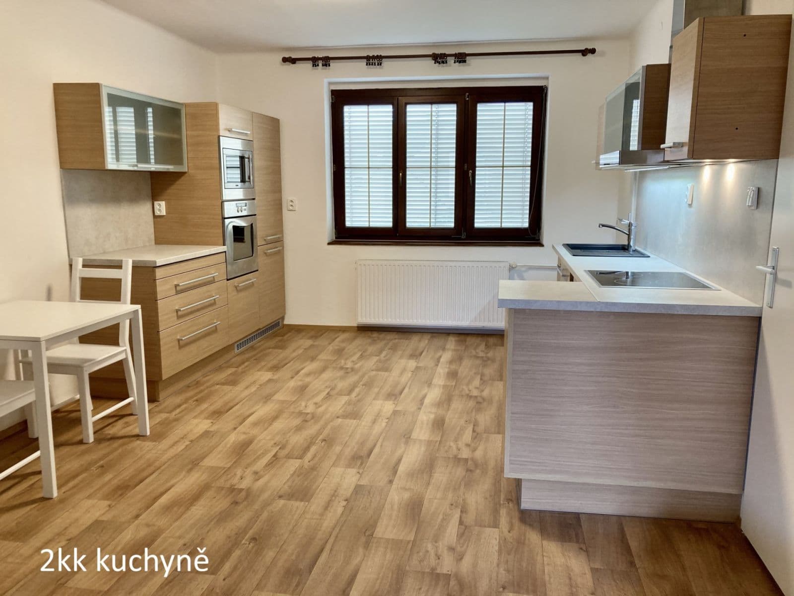 Predaj domu 420 m², pozemek 42 m², Rastislavova, Staré Město, Zlínský kraj Predaj domu 420 m², pozemek 42 m², Rastislavova, Staré Město, Zlínský kraj