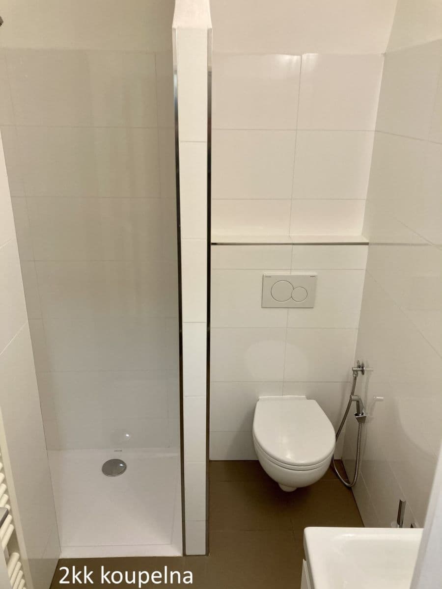 Predaj domu 420 m², pozemek 42 m², Rastislavova, Staré Město, Zlínský kraj Predaj domu 420 m², pozemek 42 m², Rastislavova, Staré Město, Zlínský kraj