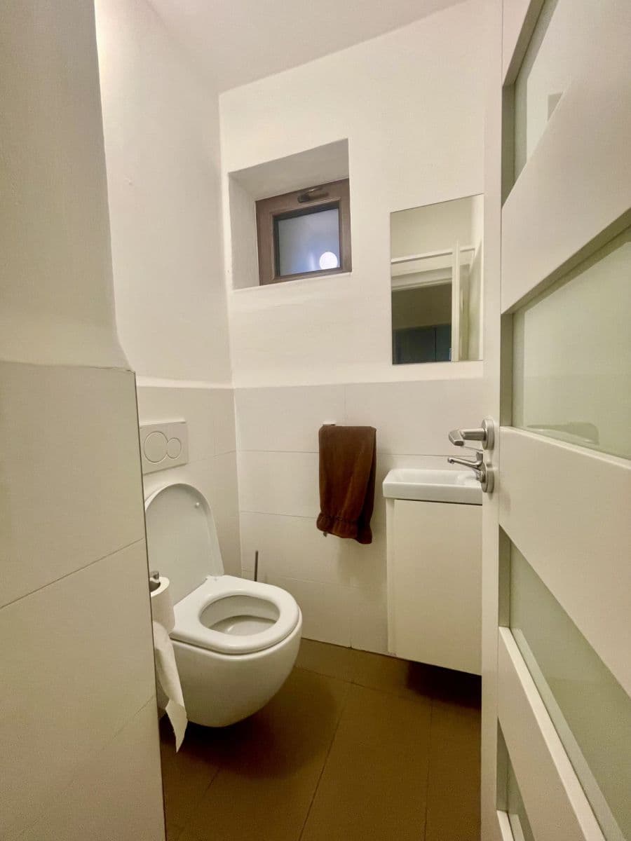 Predaj domu 250 m², pozemek 420 m², Rastislavova, Staré Město, Zlínský kraj Predaj domu 250 m², pozemek 420 m², Rastislavova, Staré Město, Zlínský kraj