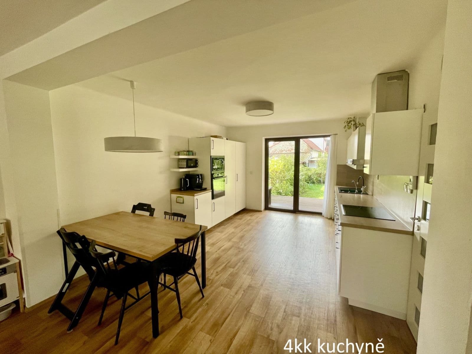 Predaj domu 250 m², pozemek 420 m², Rastislavova, Staré Město, Zlínský kraj Predaj domu 250 m², pozemek 420 m², Rastislavova, Staré Město, Zlínský kraj