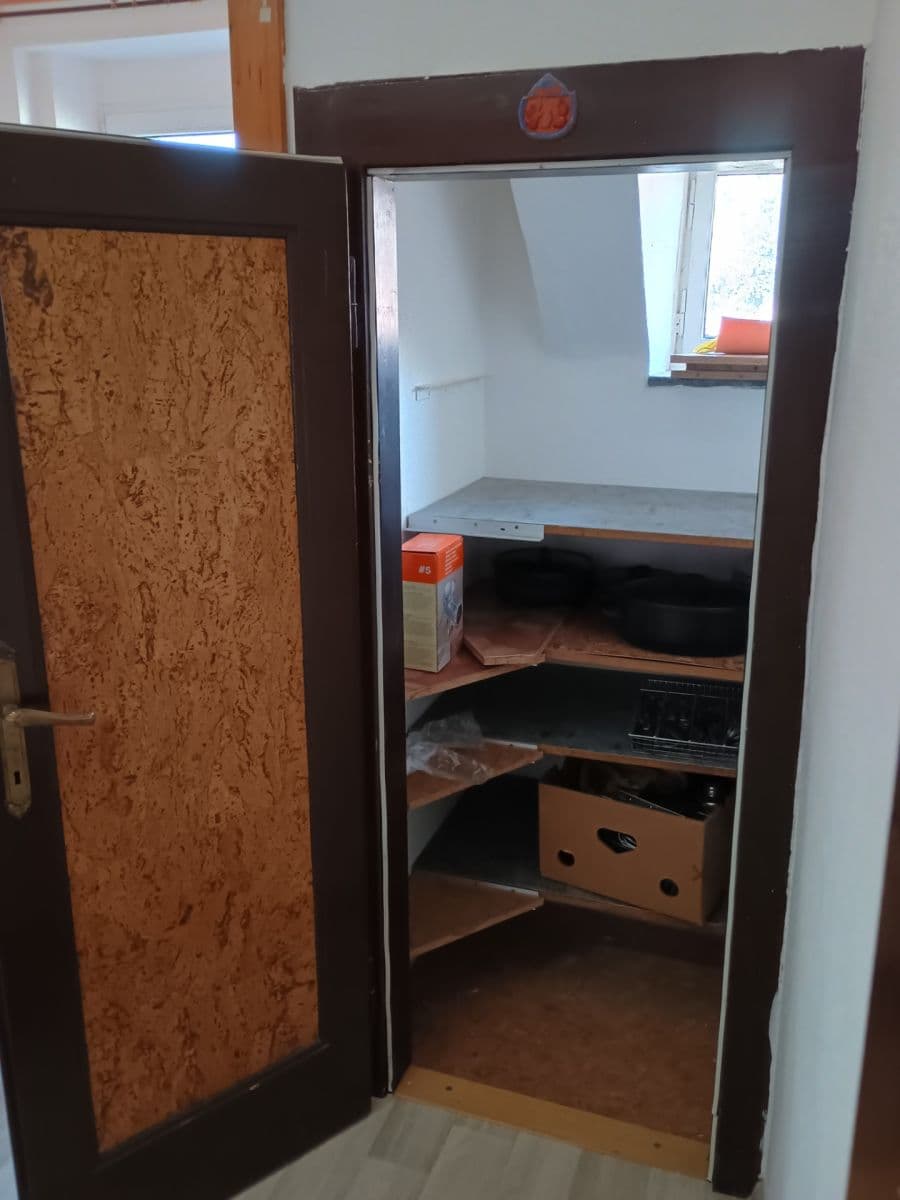 Prenájom bytu 3-izbový 85 m², Na Truhlářce, Praha, Praha Prenájom bytu 3-izbový 85 m², Na Truhlářce, Praha, Praha