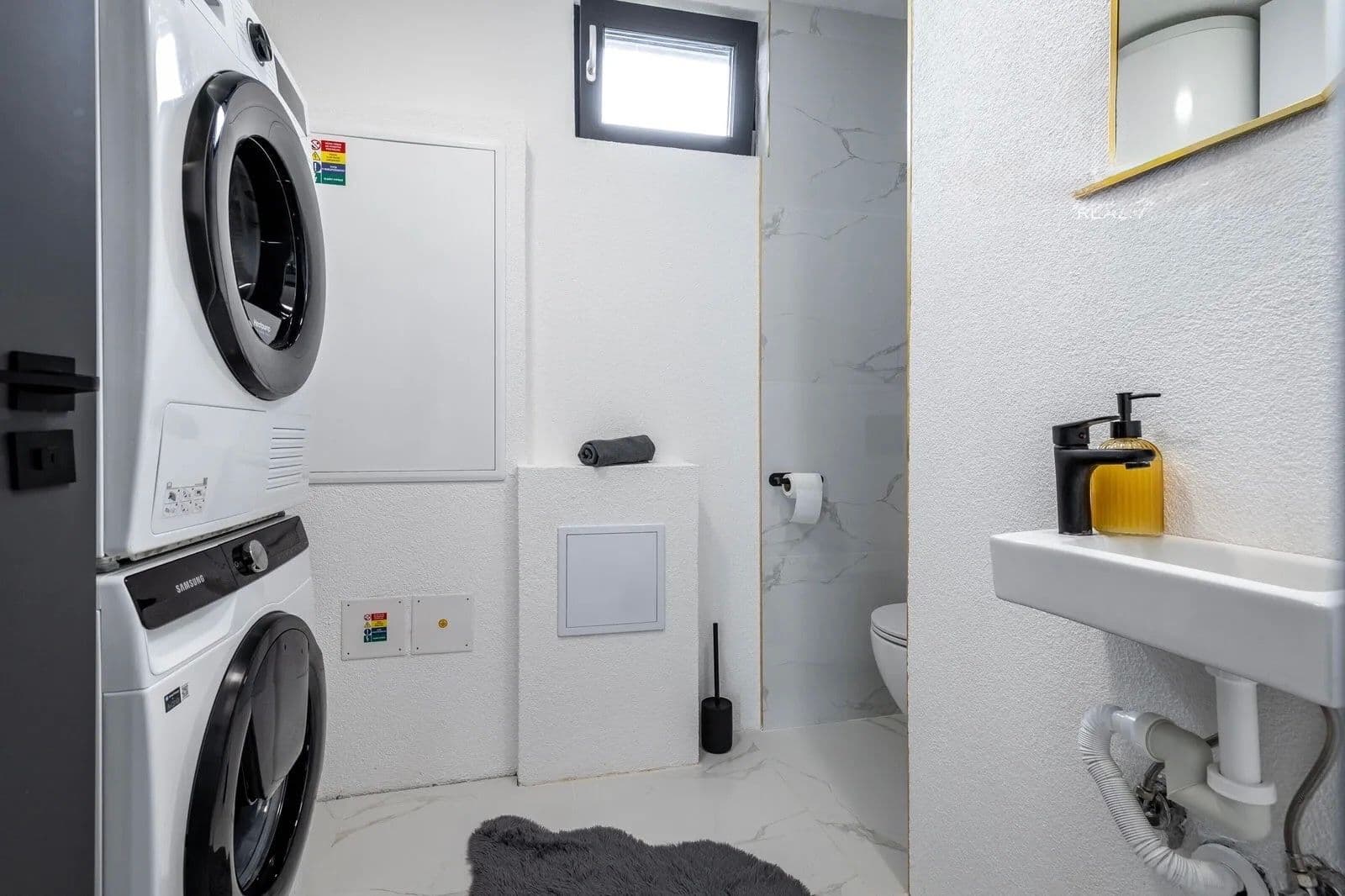 Predaj domu 205 m², pozemek 628 m², Haniska, Košický kraj Predaj domu 205 m², pozemek 628 m², Haniska, Košický kraj