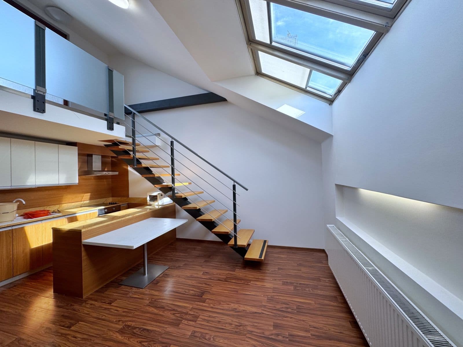 Prenájom bytu 2-izbový 81 m², Hybešova, Brno, Jihomoravský kraj Prenájom bytu 2-izbový 81 m², Hybešova, Brno, Jihomoravský kraj