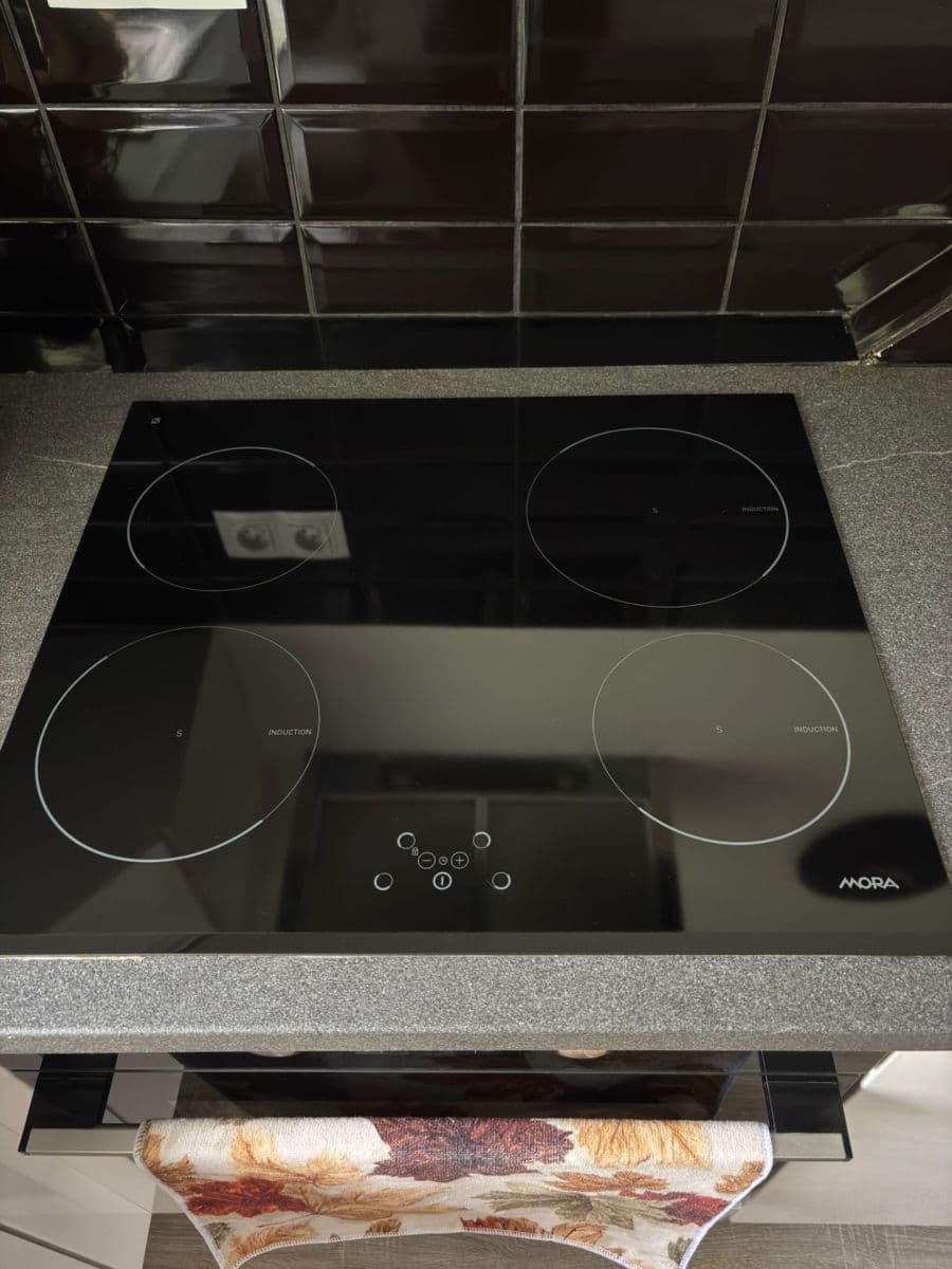 Prenájom bytu 3-izbový 86 m², Smetanova, Hořovice, Středočeský kraj Prenájom bytu 3-izbový 86 m², Smetanova, Hořovice, Středočeský kraj