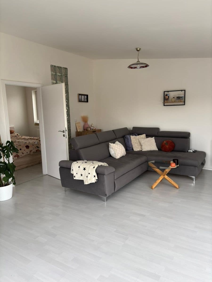 Prenájom bytu 3-izbový 86 m², Smetanova, Hořovice, Středočeský kraj Prenájom bytu 3-izbový 86 m², Smetanova, Hořovice, Středočeský kraj