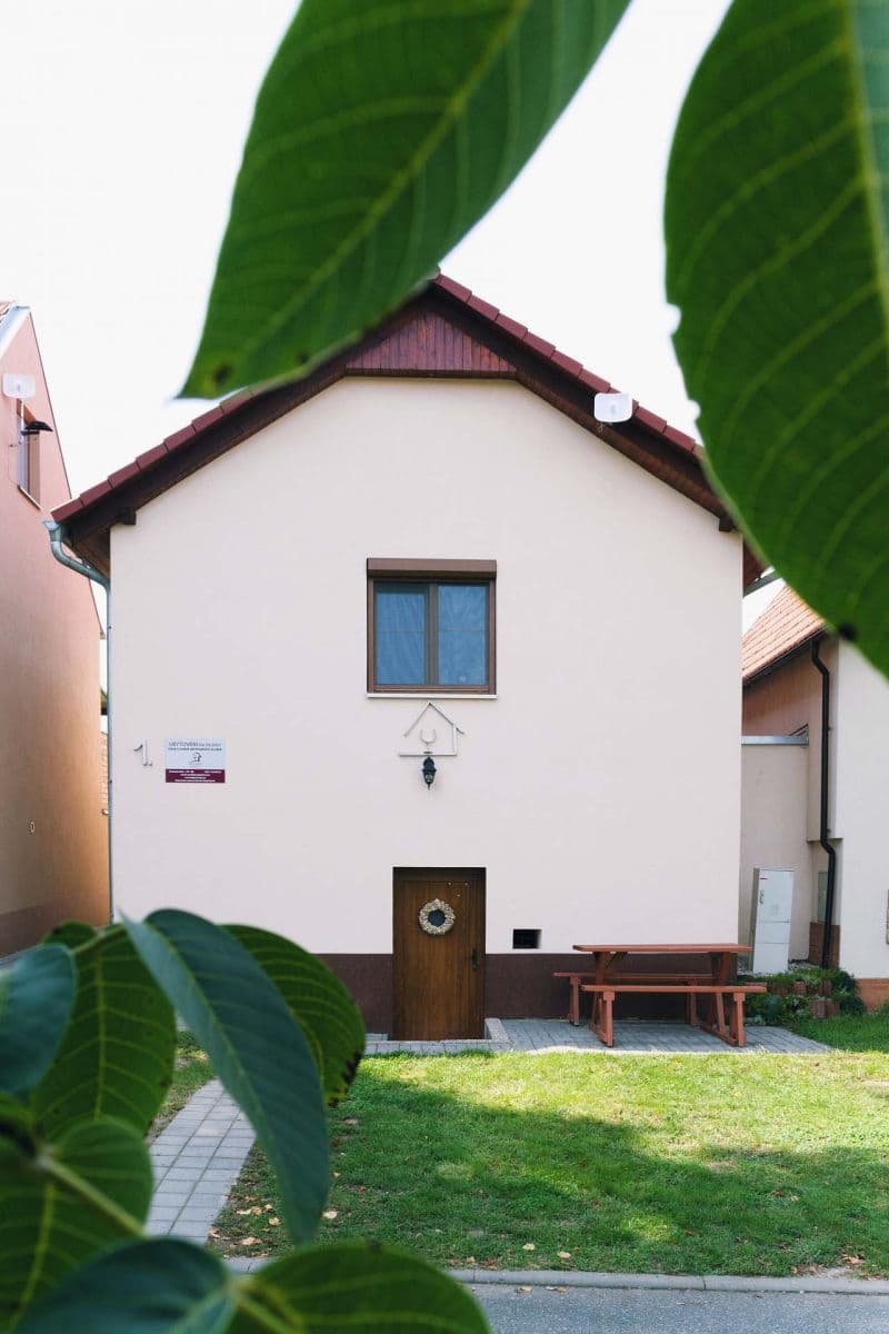 Predaj rekreačného objektu 117 m², pozemek 89 m², Jevišovka, Jihomoravský kraj Predaj rekreačného objektu 117 m², pozemek 89 m², Jevišovka, Jihomoravský kraj