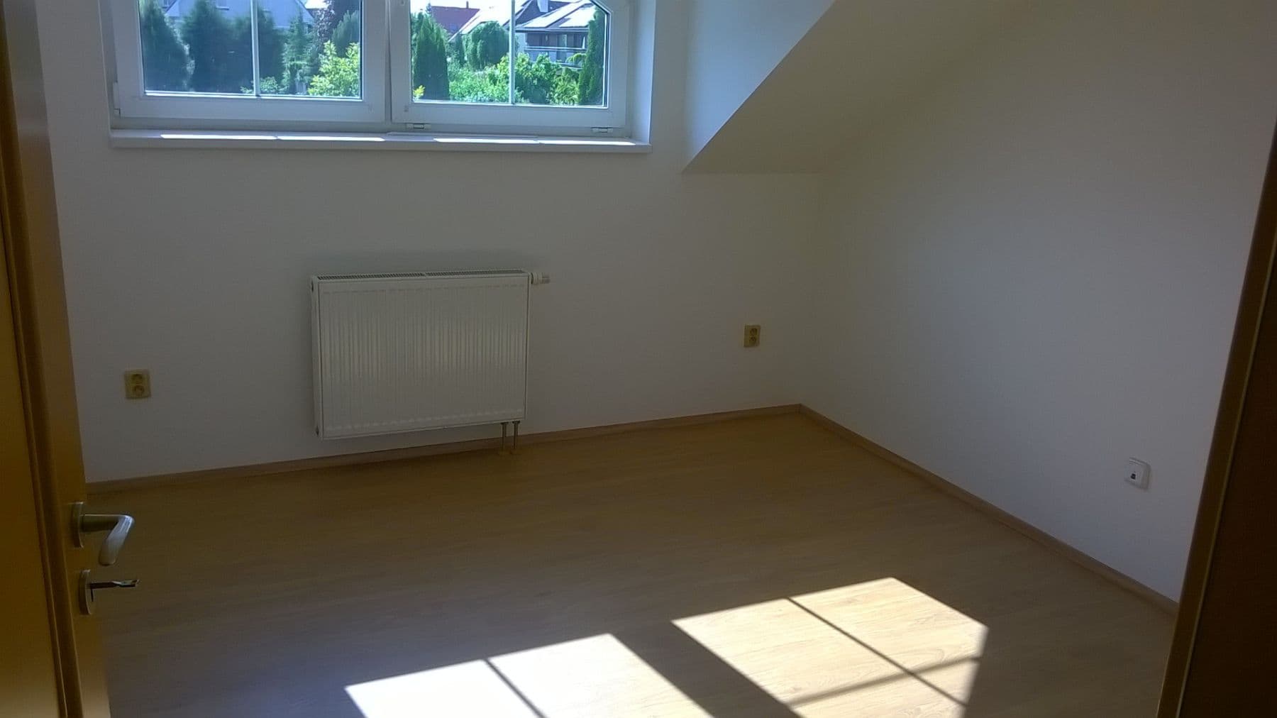 Prenájom domu 130 m², pozemek 400 m², Velemínská, Praha, Praha Prenájom domu 130 m², pozemek 400 m², Velemínská, Praha, Praha