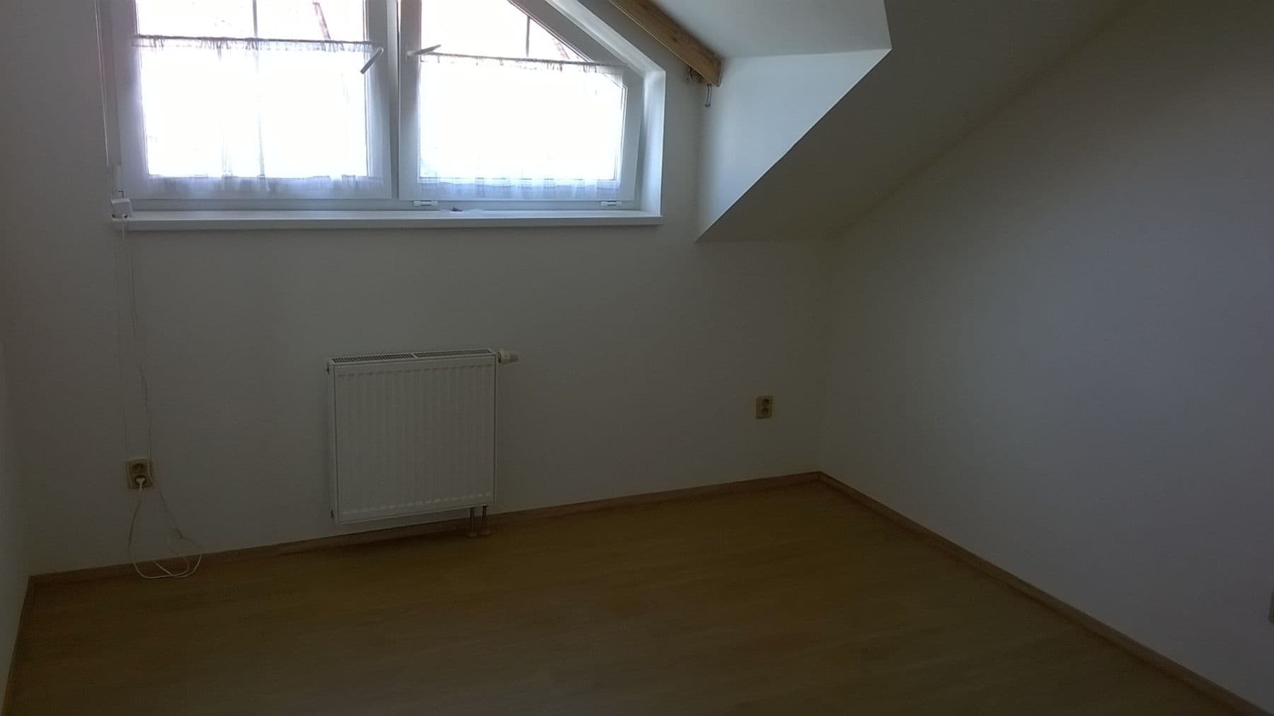 Prenájom domu 130 m², pozemek 400 m², Velemínská, Praha, Praha Prenájom domu 130 m², pozemek 400 m², Velemínská, Praha, Praha