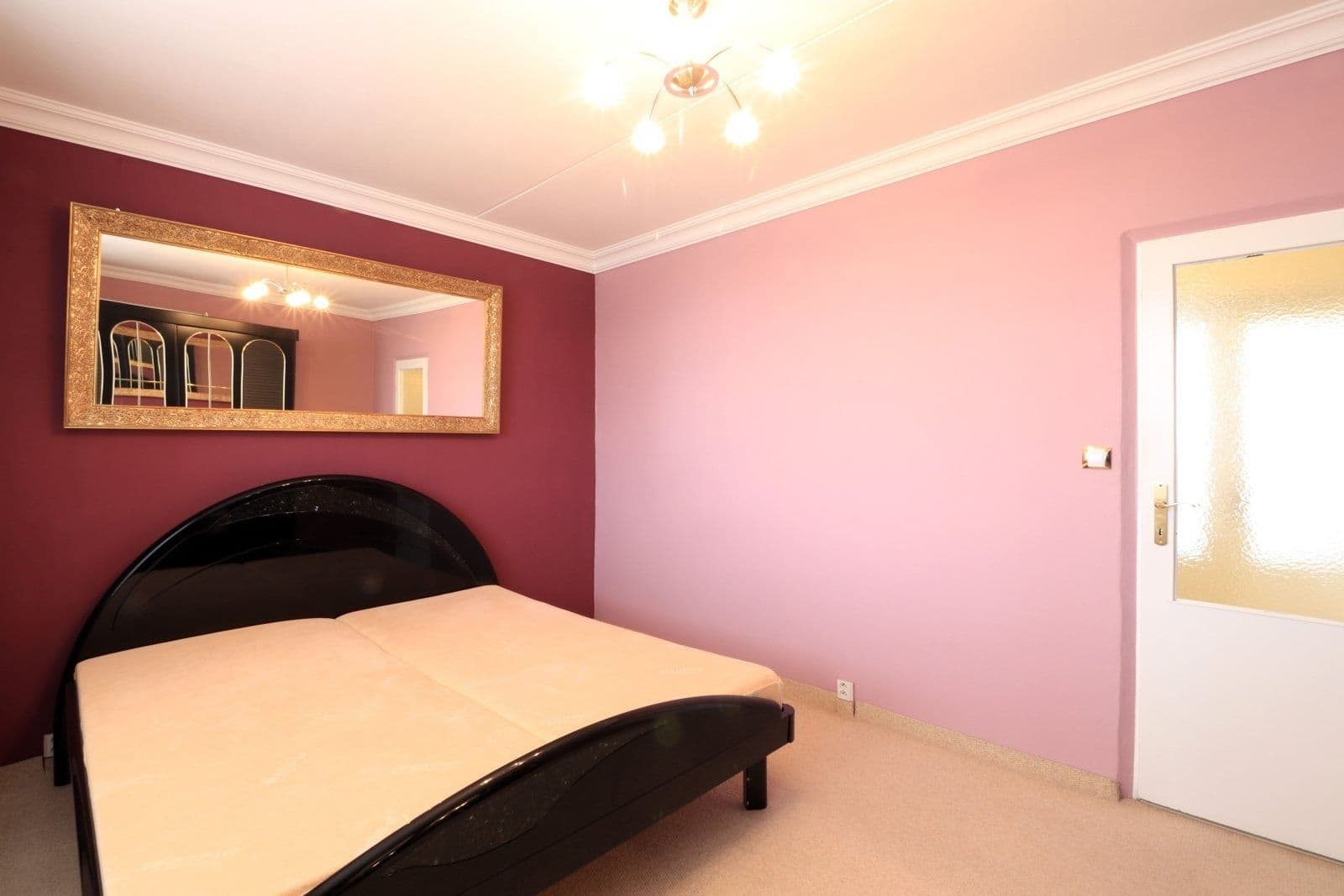 Prenájom bytu 2-izbový 62 m², Sokolovská, Plzeň, Plzeňský kraj Prenájom bytu 2-izbový 62 m², Sokolovská, Plzeň, Plzeňský kraj