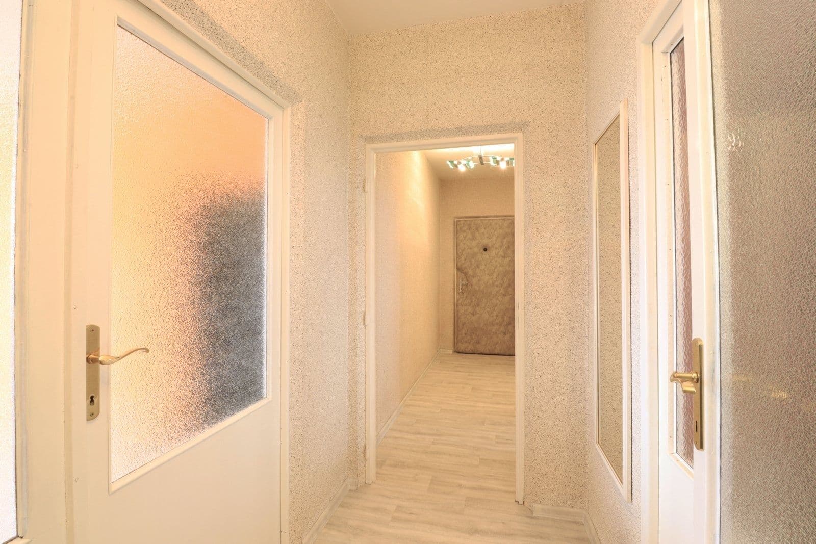 Prenájom bytu 2-izbový 62 m², Sokolovská, Plzeň, Plzeňský kraj Prenájom bytu 2-izbový 62 m², Sokolovská, Plzeň, Plzeňský kraj