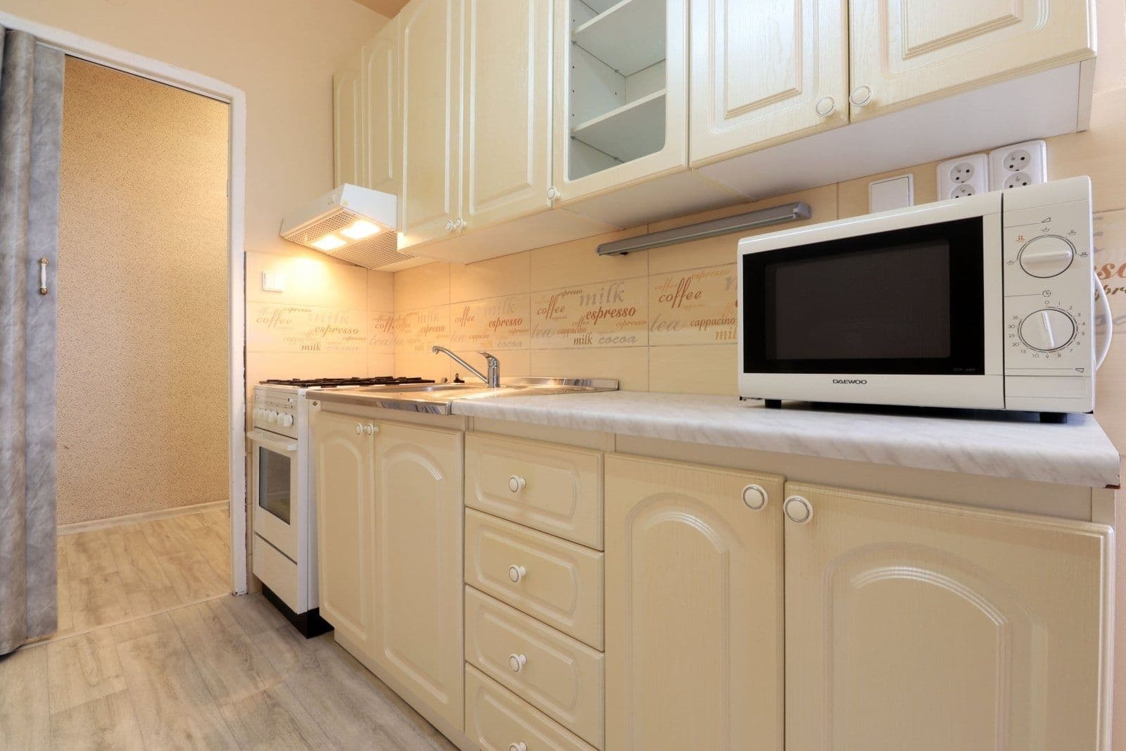 Prenájom bytu 2-izbový 62 m², Sokolovská, Plzeň, Plzeňský kraj Prenájom bytu 2-izbový 62 m², Sokolovská, Plzeň, Plzeňský kraj