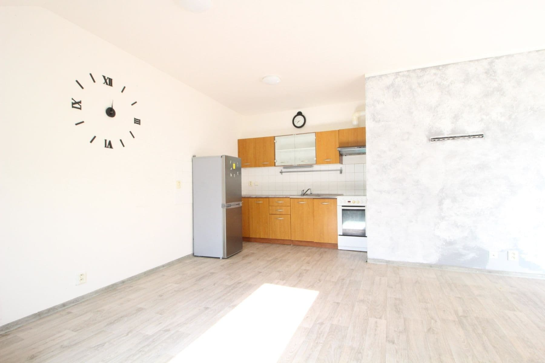 Prenájom bytu 1-izbový 48 m², Nad Štolami, Odolena Voda, Středočeský kraj Prenájom bytu 1-izbový 48 m², Nad Štolami, Odolena Voda, Středočeský kraj