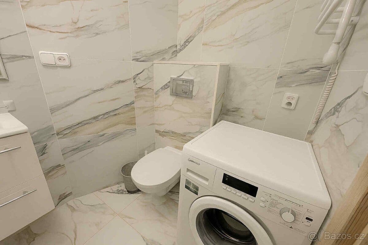 Predaj bytu 2-izbový 51 m², Sokolská, Doksy, Liberecký kraj Predaj bytu 2-izbový 51 m², Sokolská, Doksy, Liberecký kraj