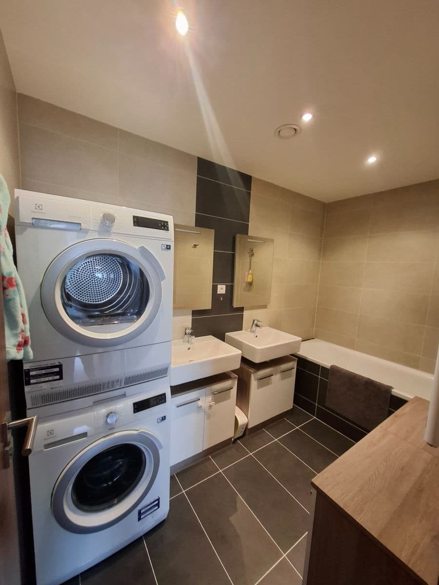 Prenájom bytu 4-izbový 102 m², Petržílkova, Praha, Praha Prenájom bytu 4-izbový 102 m², Petržílkova, Praha, Praha