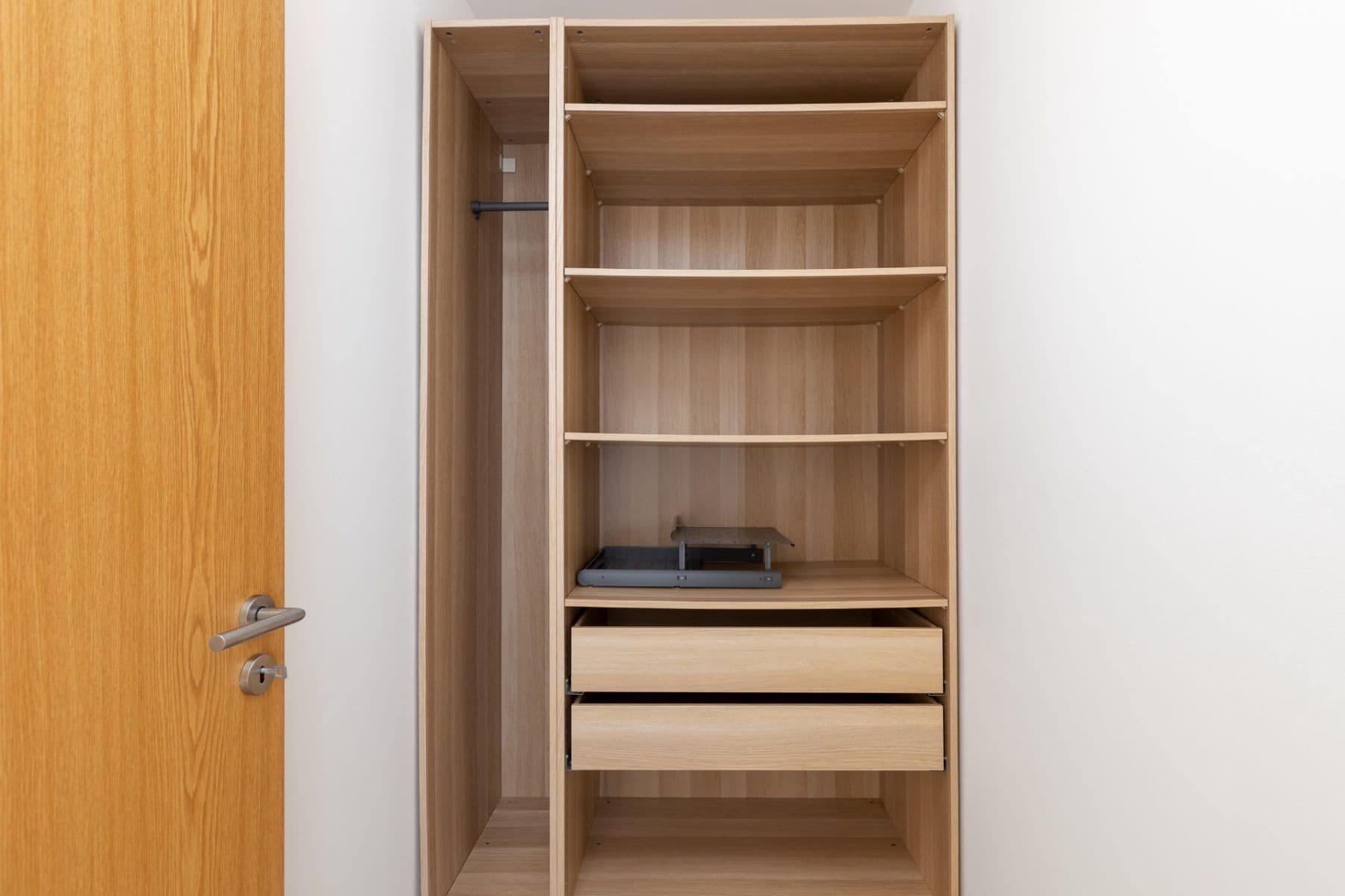 Prenájom bytu 1-izbový 48 m², Olgy Havlové, Praha, Praha Prenájom bytu 1-izbový 48 m², Olgy Havlové, Praha, Praha